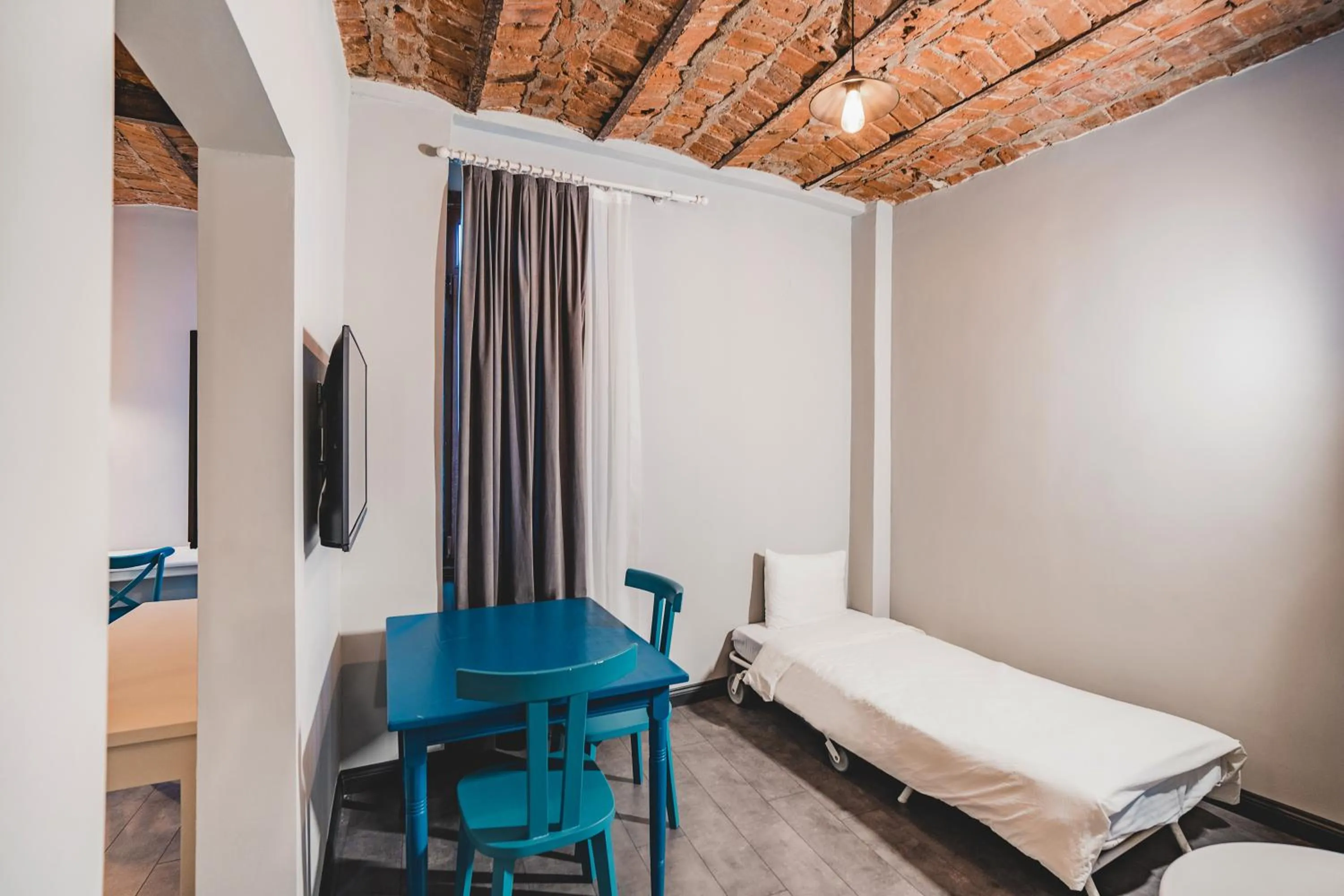 Bed in Hotel Fresia Istanbul