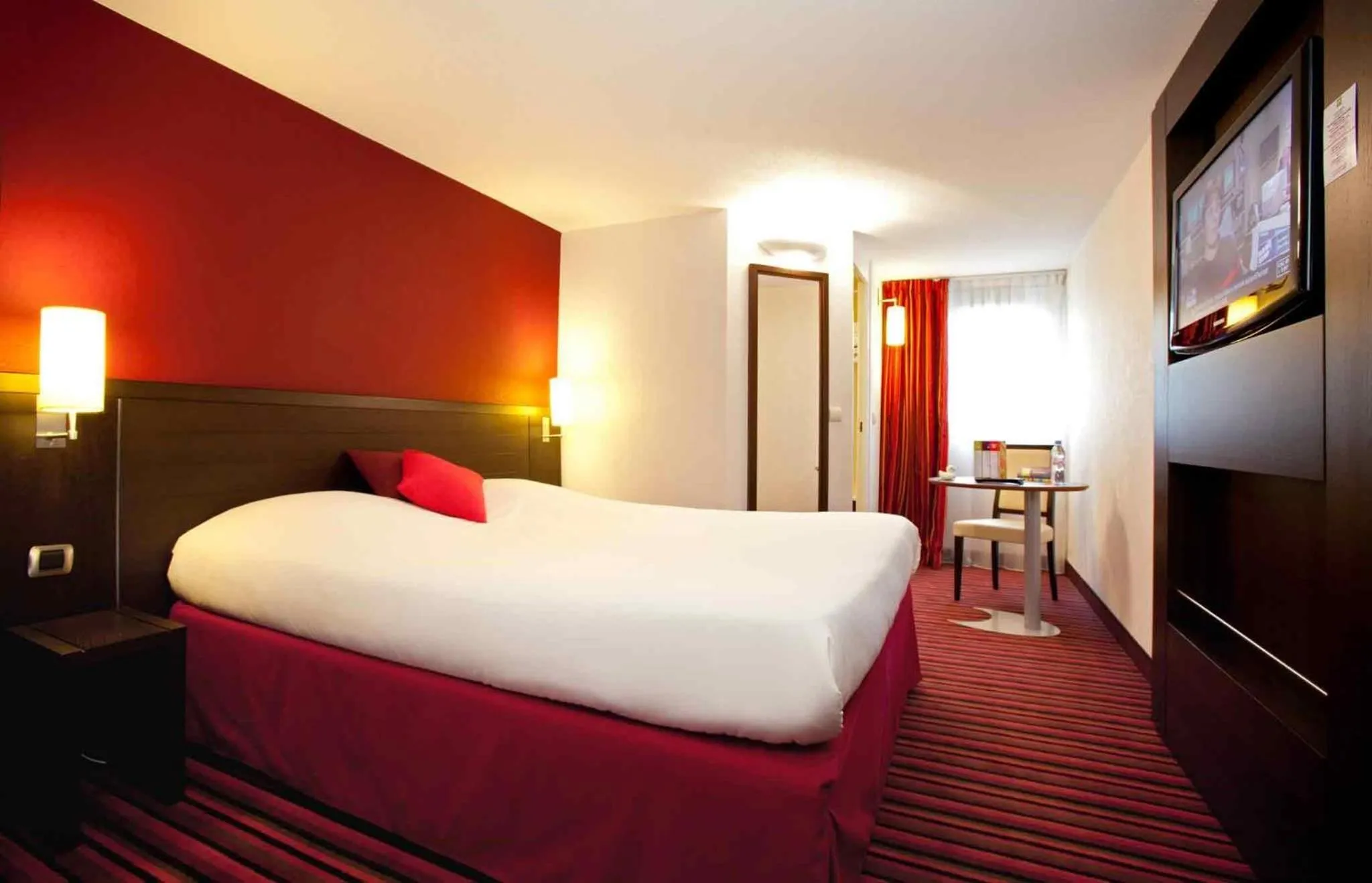 Property building, Bed in ibis Styles Belfort Centre