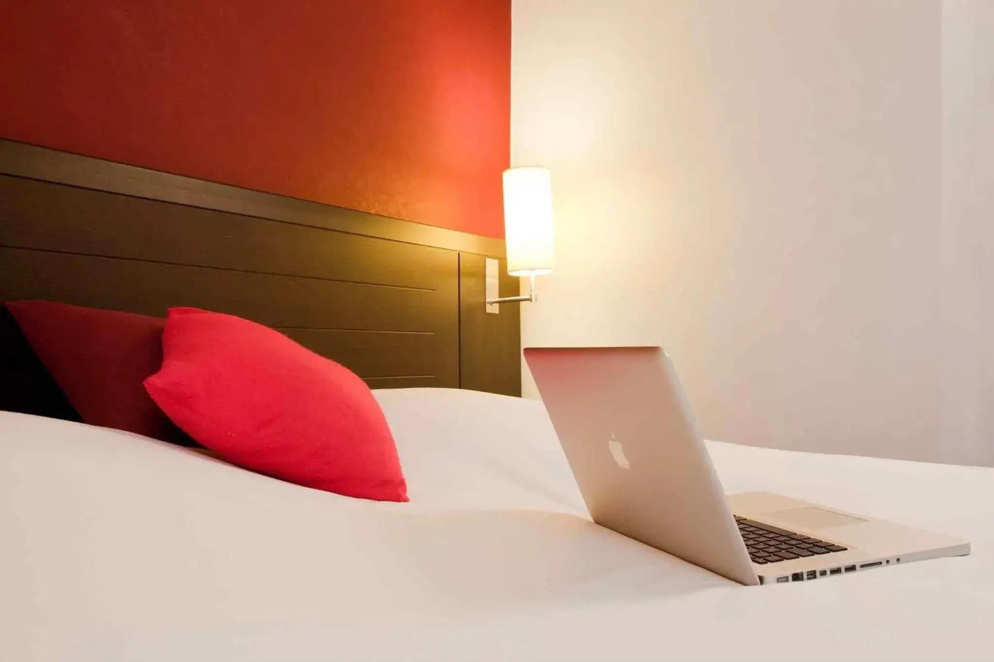 Standard Twin Room -Breakfast included in ibis Styles Belfort Centre Standard Twin Room -Breakfast included in ibis Styles Belfort Centre