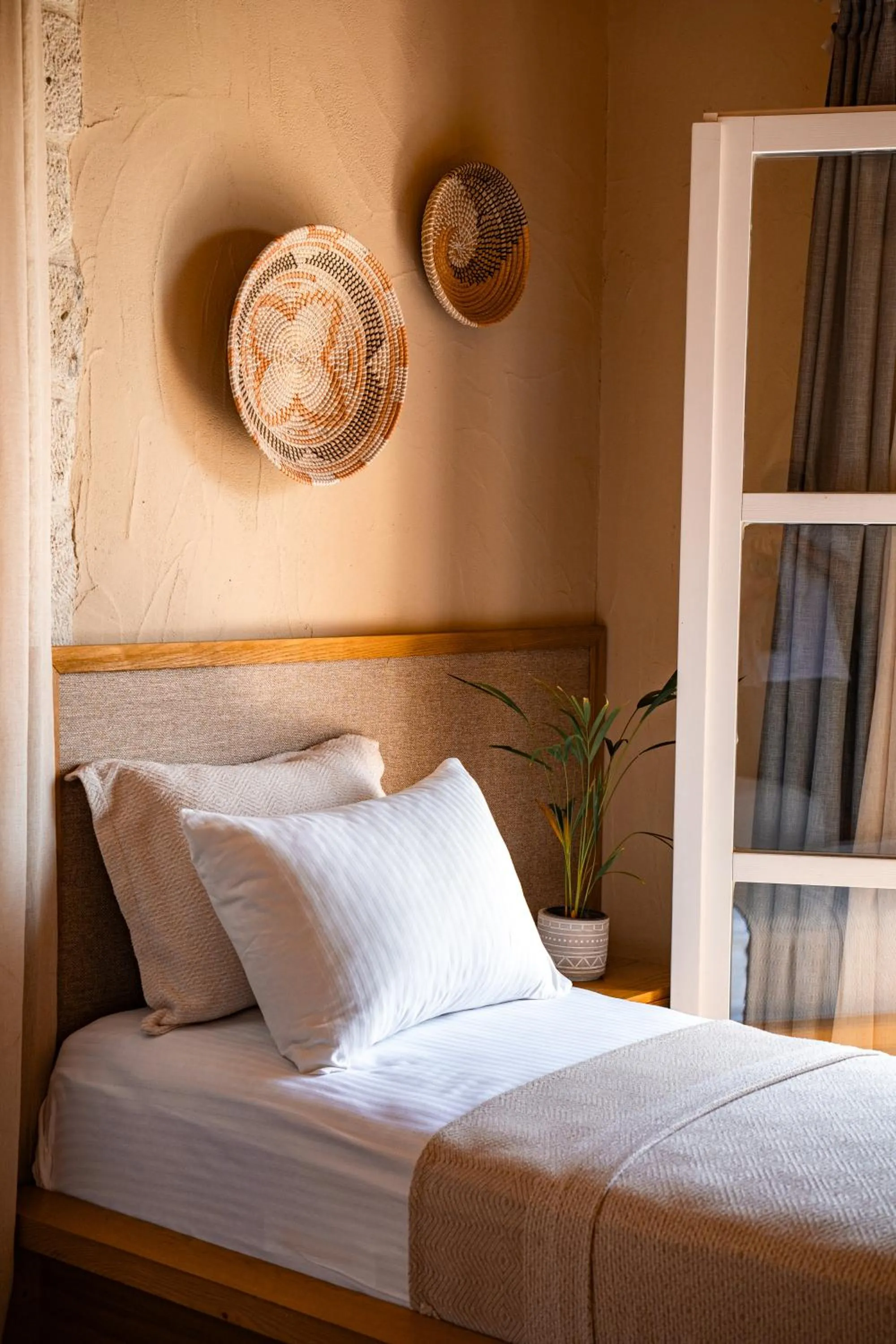 Bed in Lika Alacati