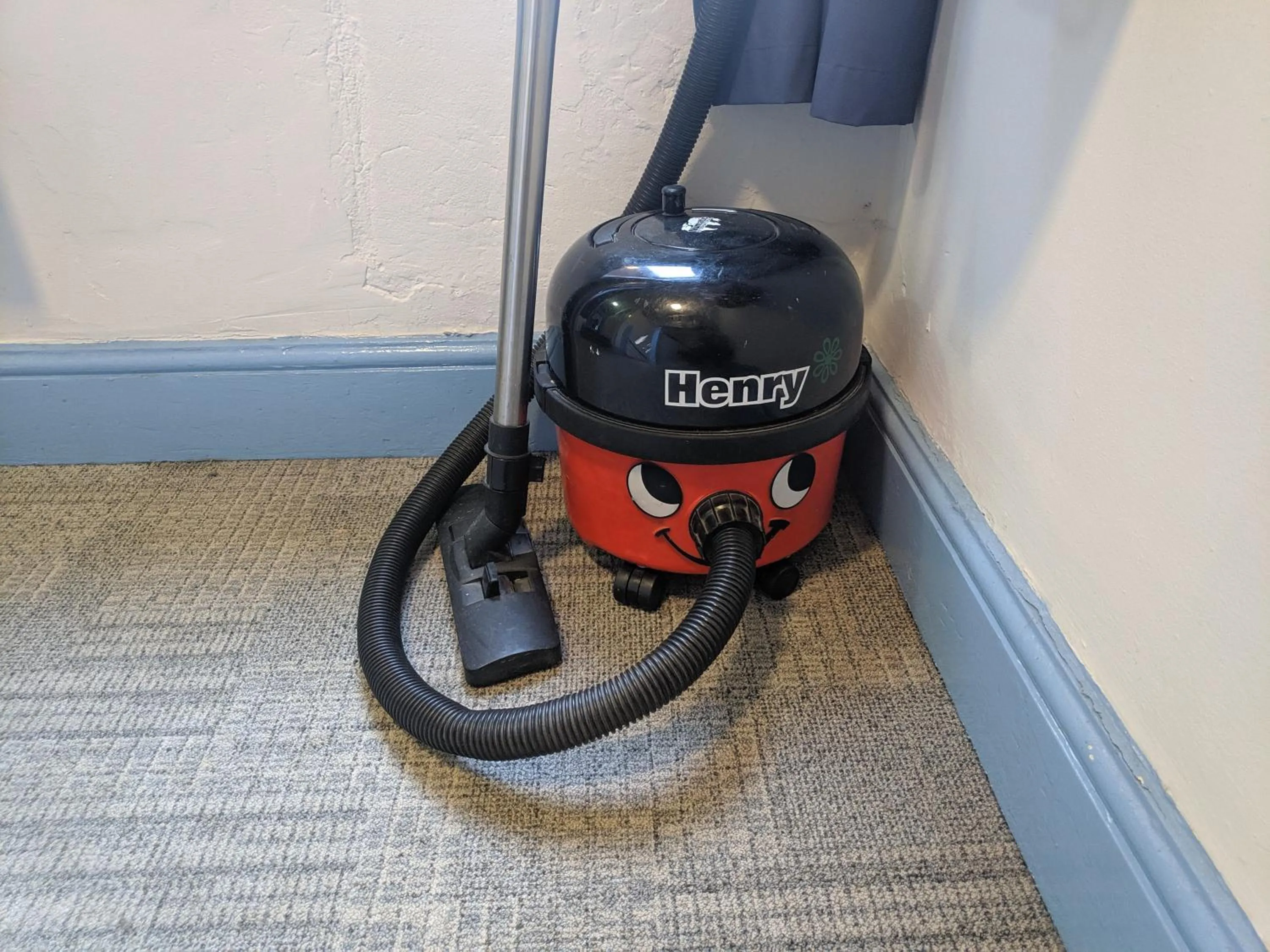 HARLOW INTERNATIONAL HOSTEL