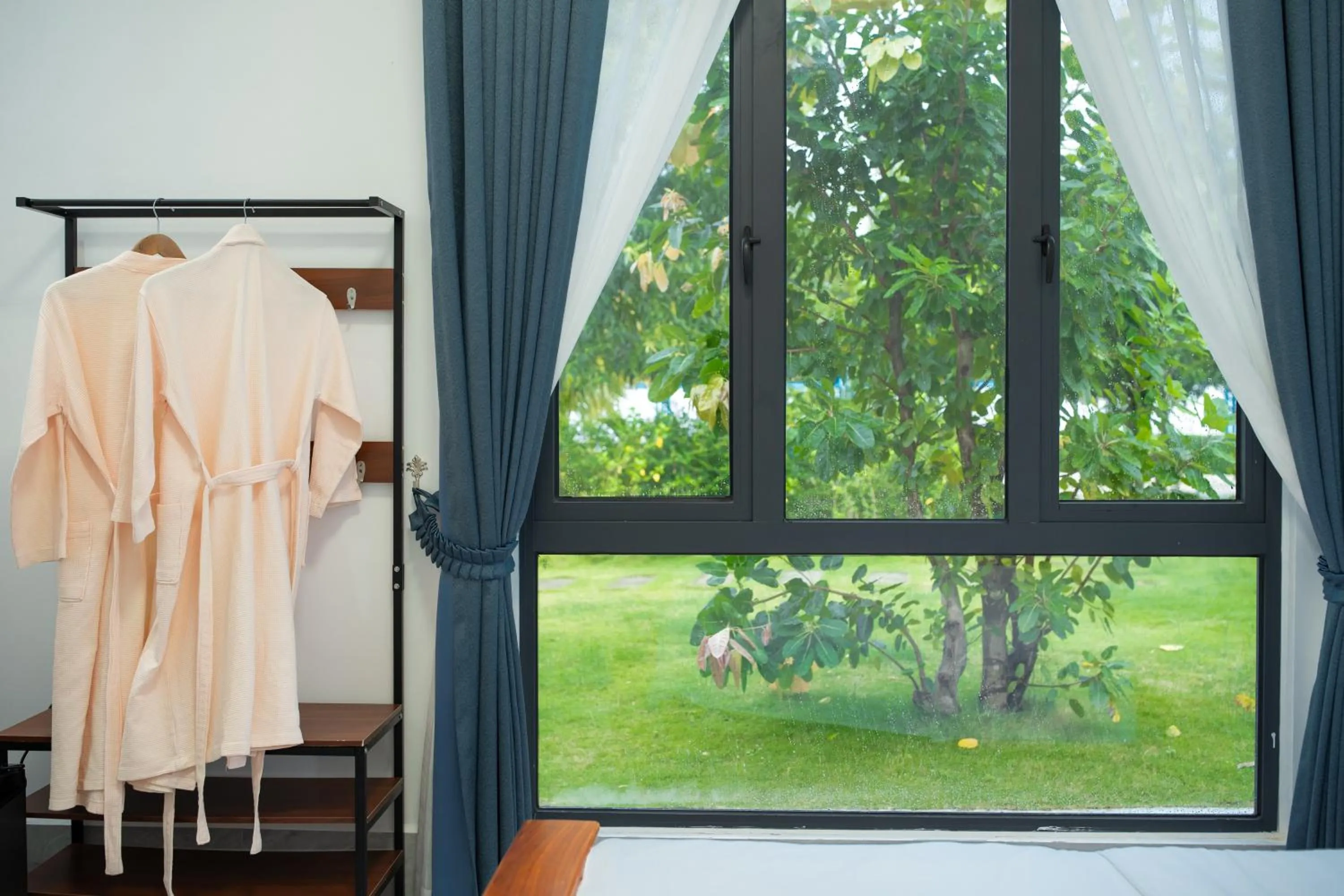 Garden view in Damnak Borey Resort