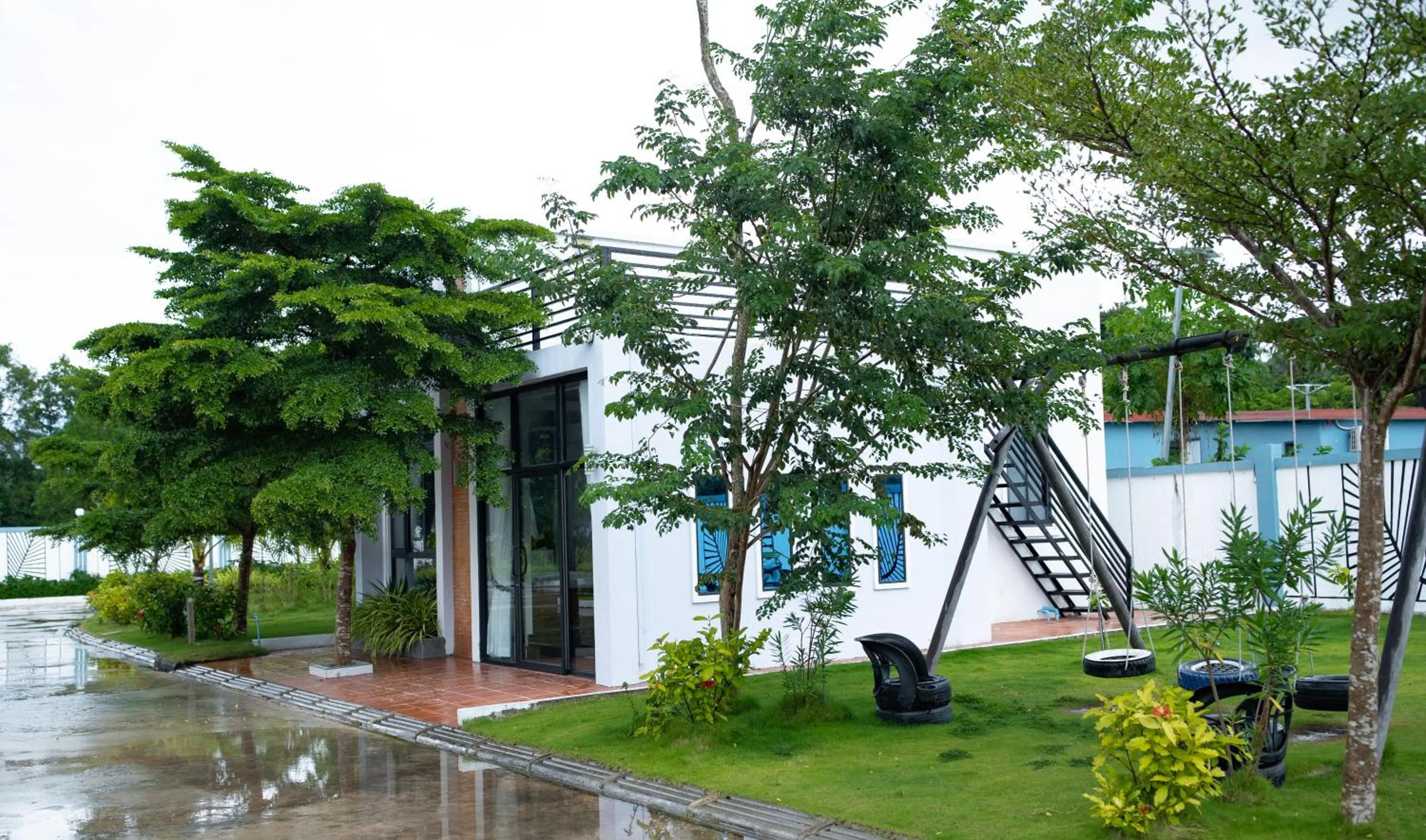 Property building in Damnak Borey Resort