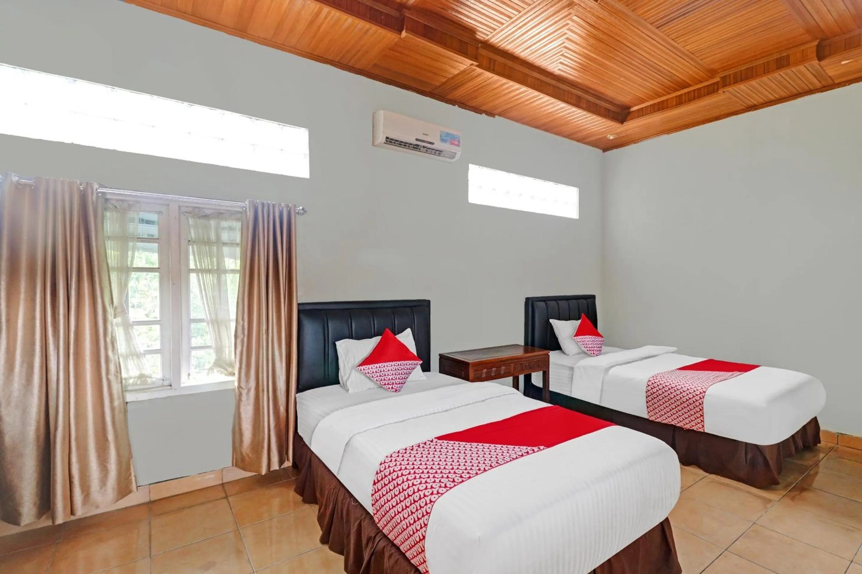 Bedroom, Bed in OYO Life 11350O Hotel R Cantika Syariah