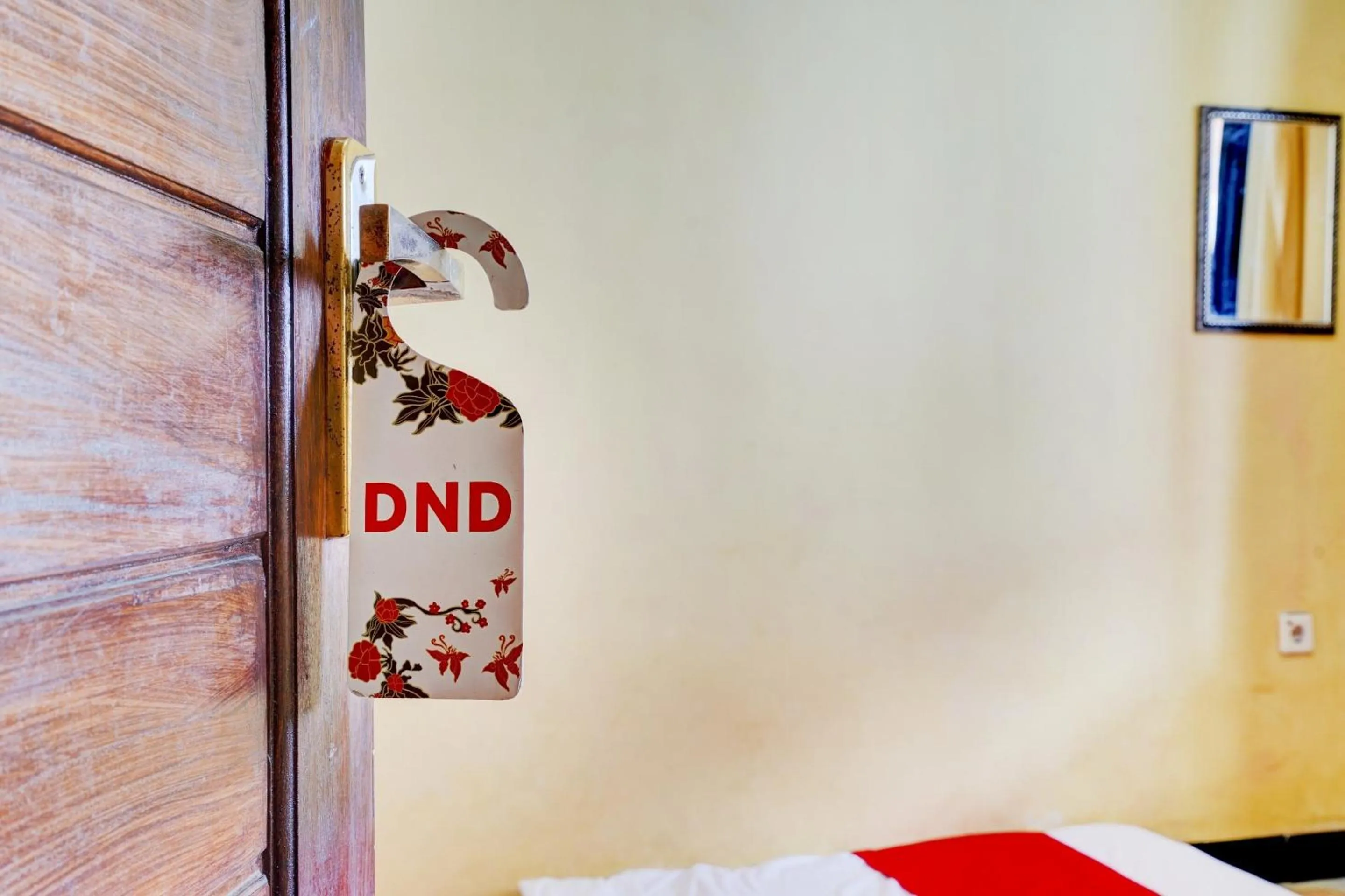 Bedroom, Bed in Hotel O Wisma Al-fahmi Syariah