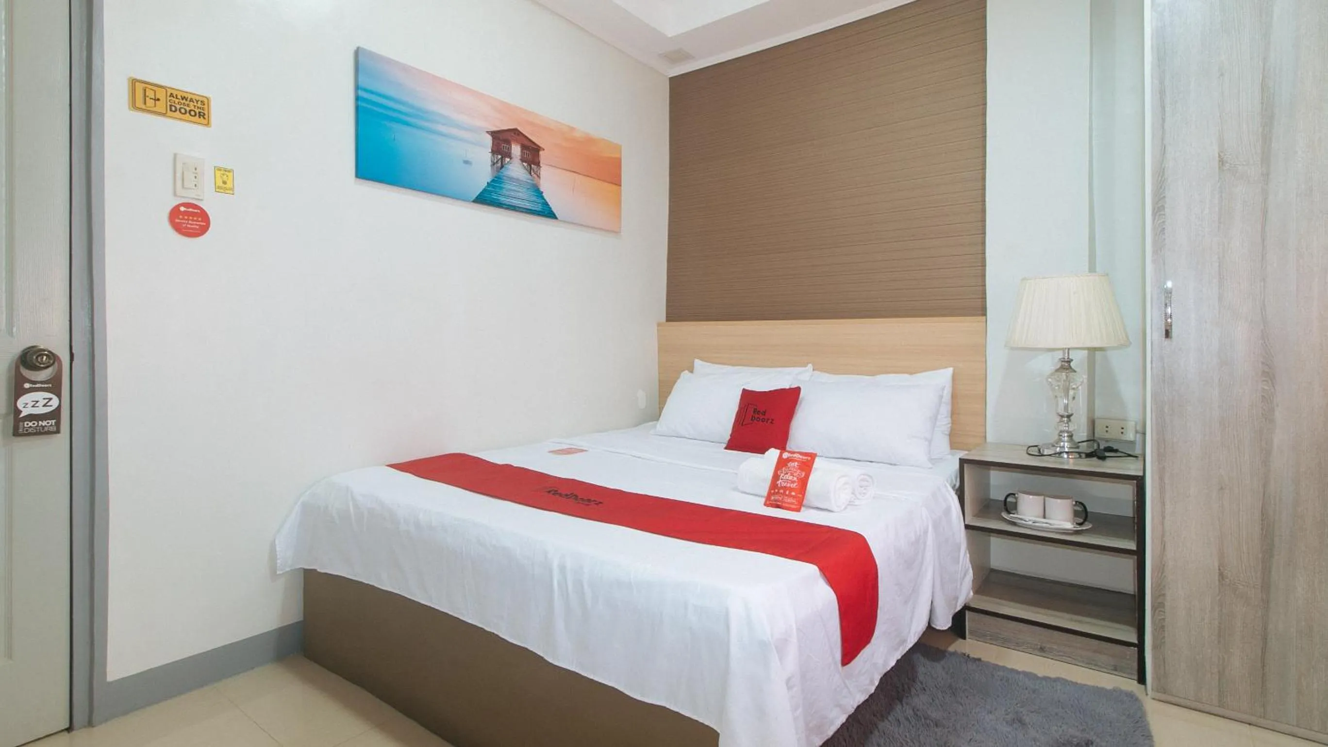 Bed in RedDoorz Hostel @ St. Paul Village LapuLapu