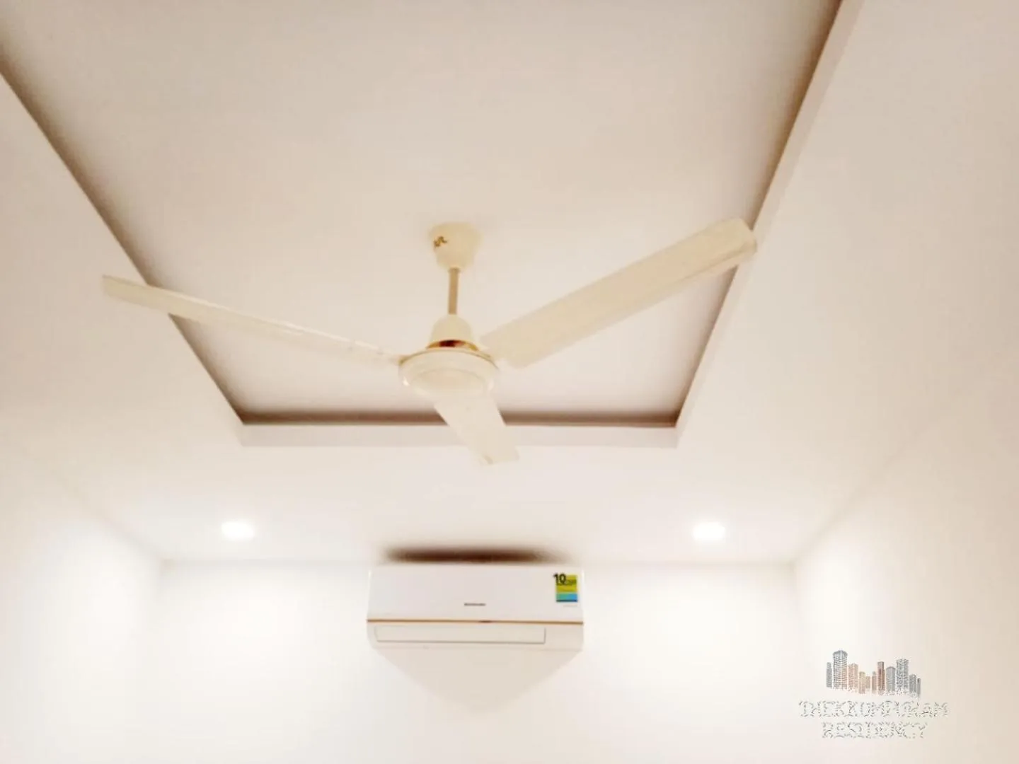 fireplace in THEKKUMPURAM RESIDENCY