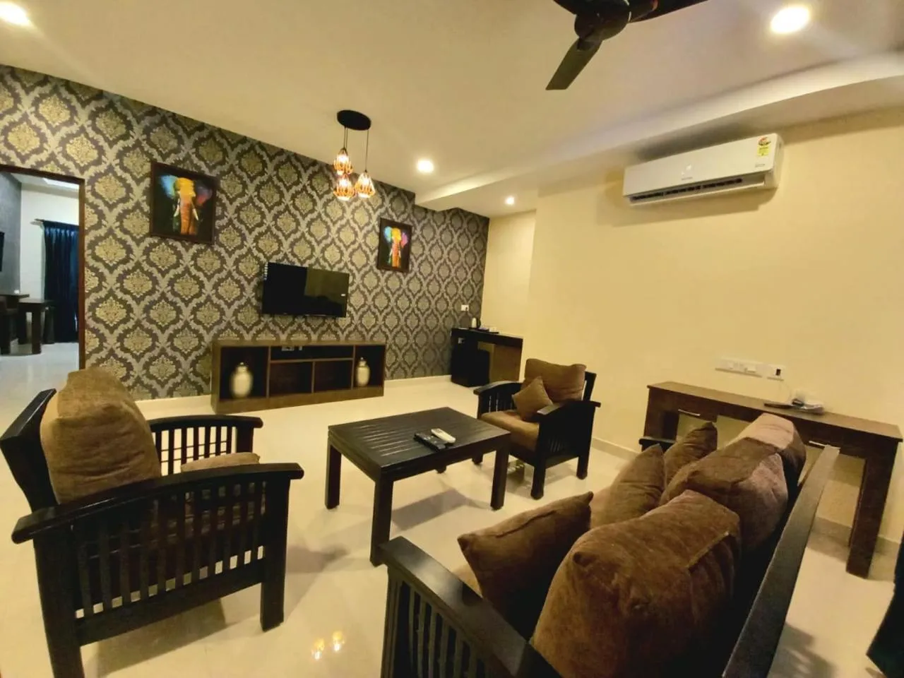 Living room in Royal Destiny Resort