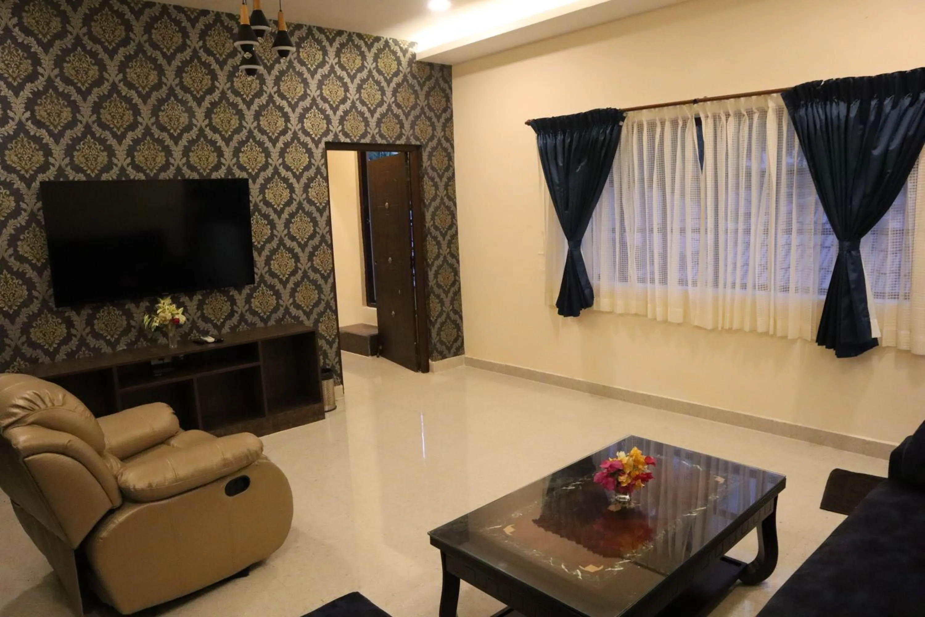 TV and multimedia in Royal Destiny Resort