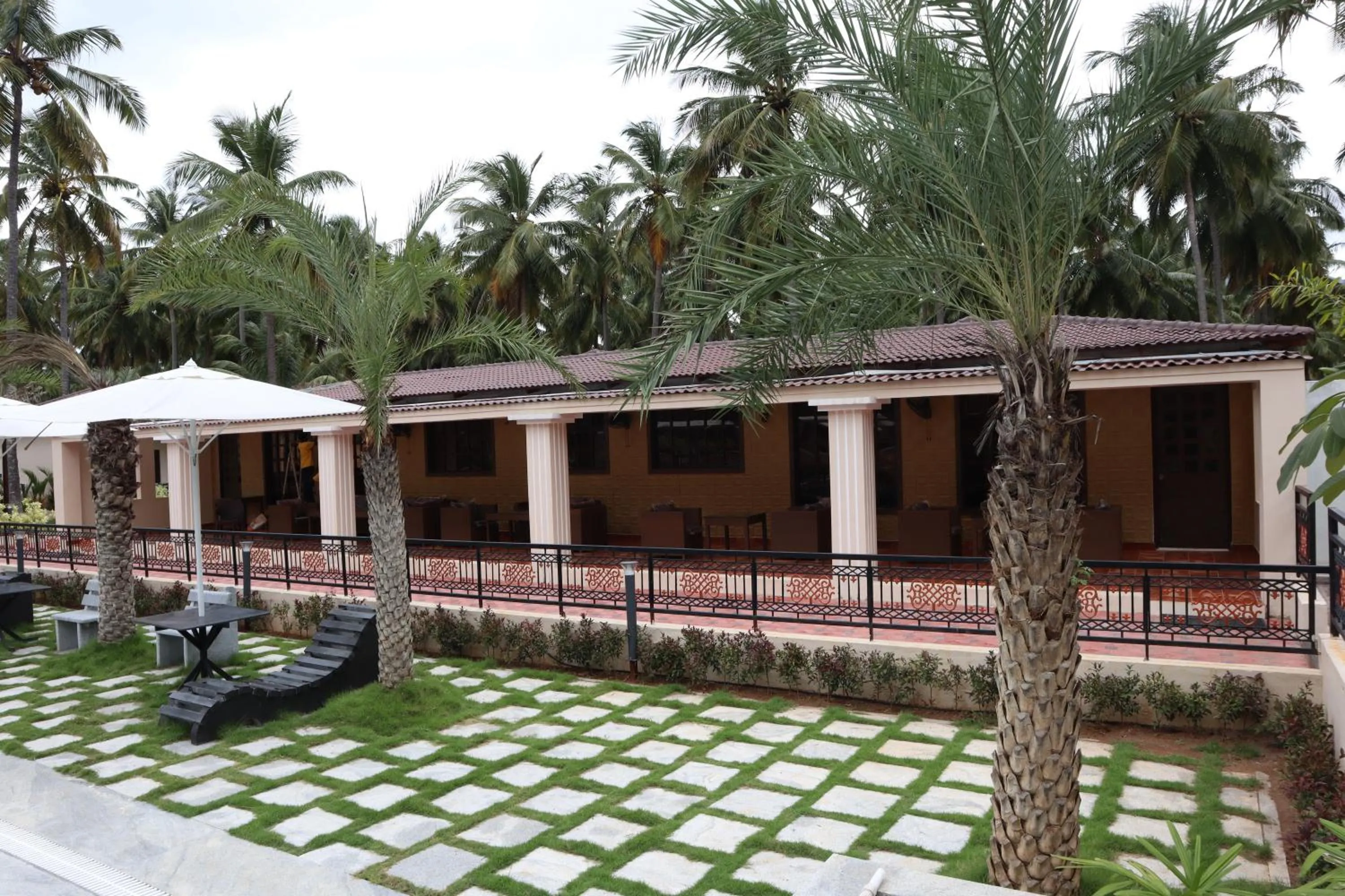 Seating area in Royal Destiny Resort