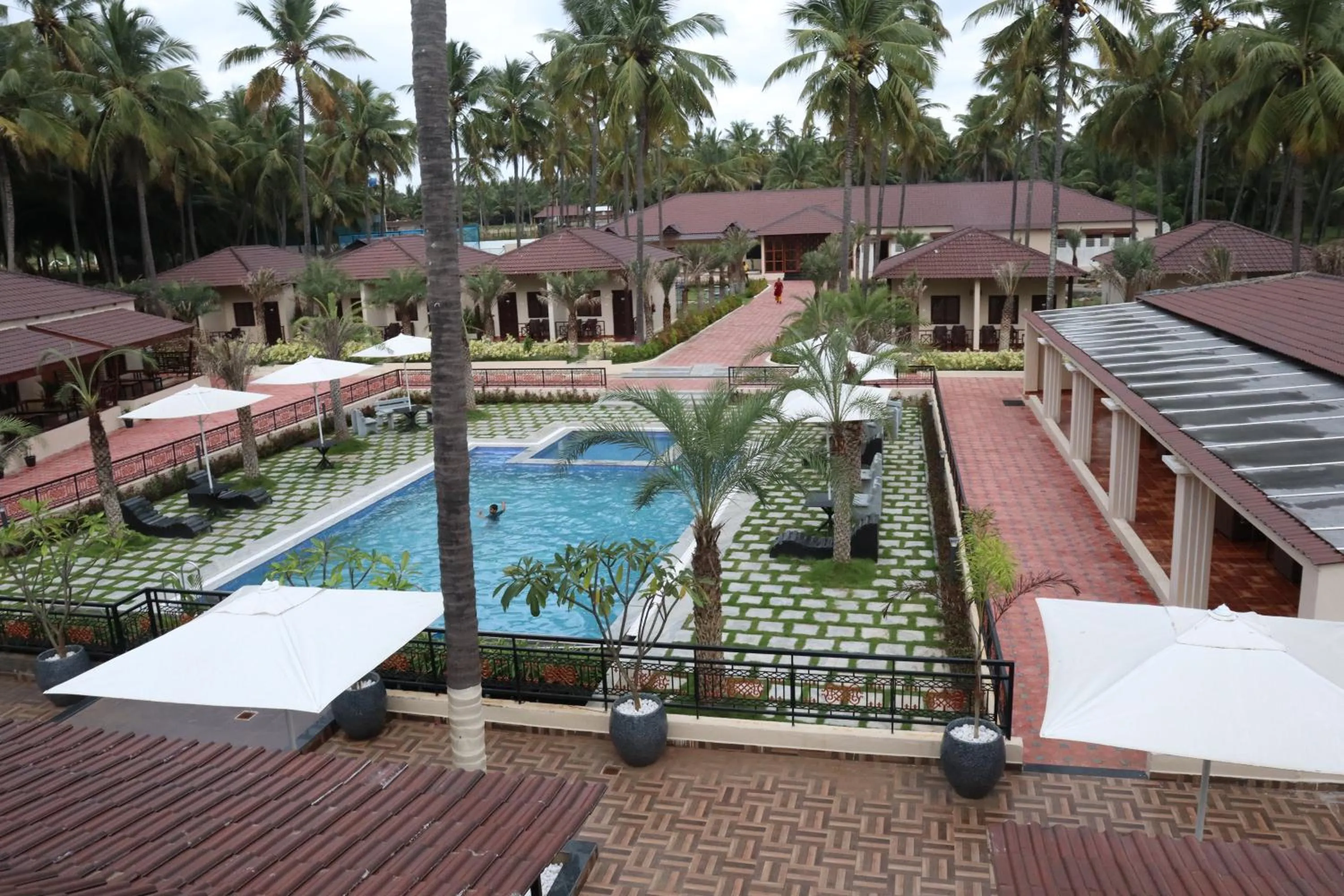 Swimming pool in Royal Destiny Resort
