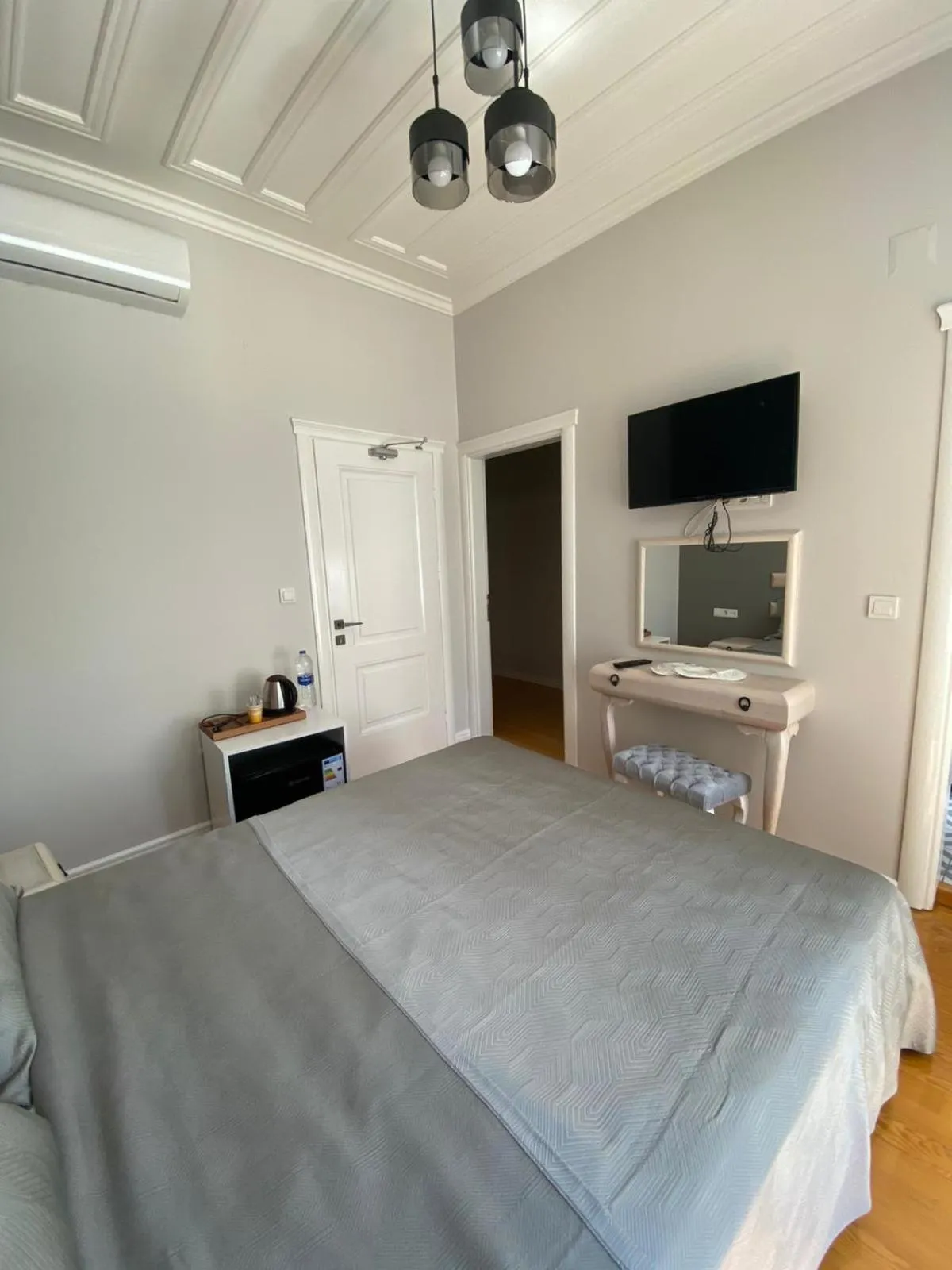 Bed in White Island Boutique Otel