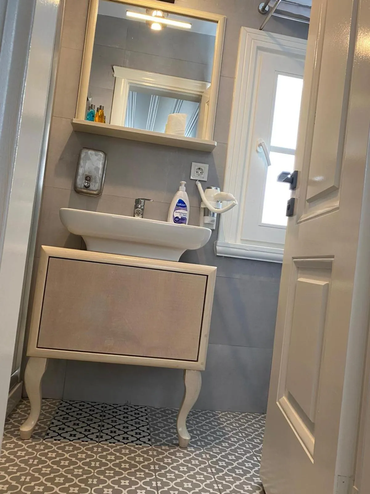 White Island Boutique Otel