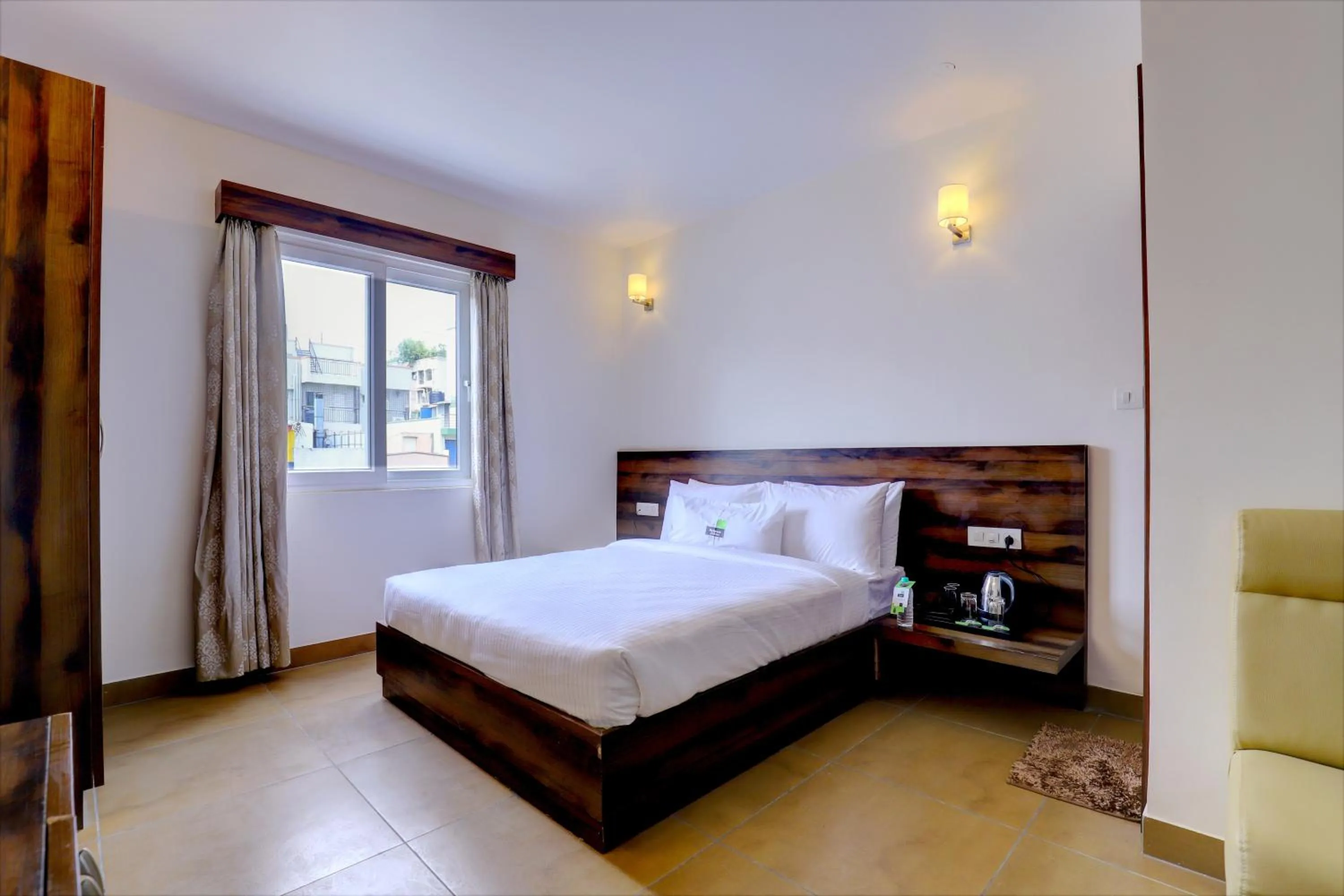 Bedroom, Bed in MySpace Express GD Inn