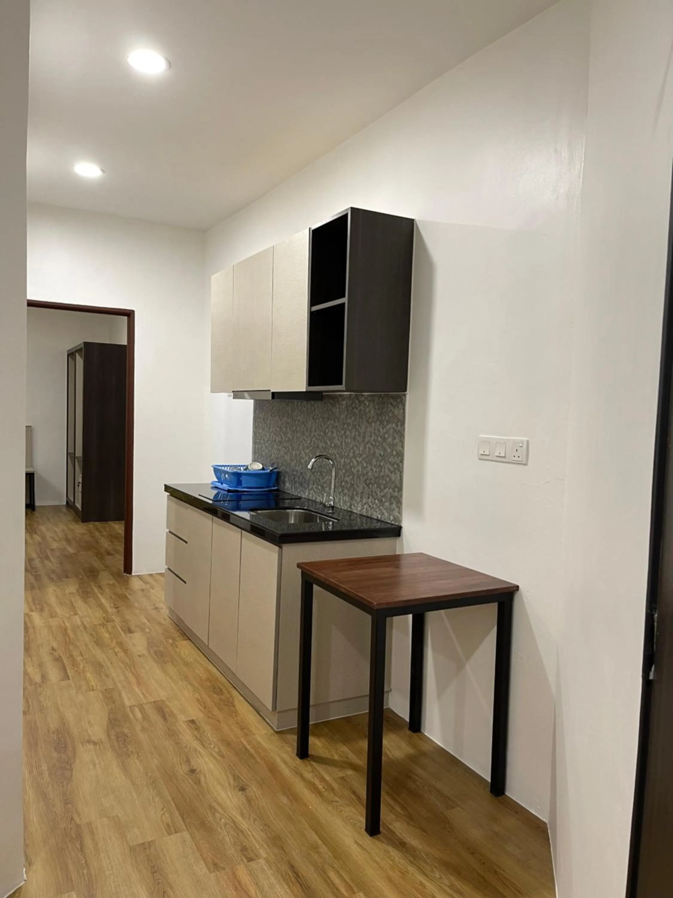Kitchen or kitchenette in CA Homestay