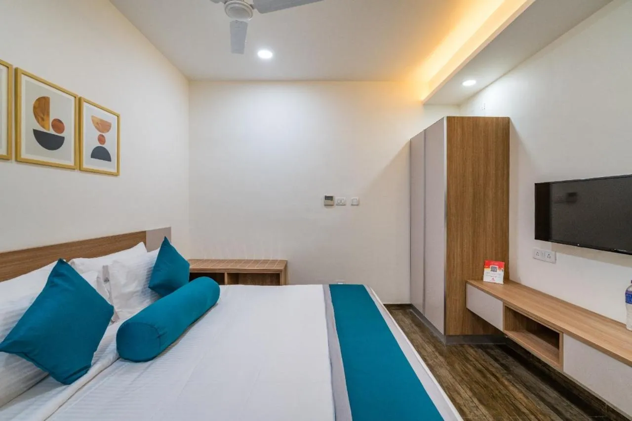 Bedroom, Bed in SKYLA Studios & Suites - Hitech City