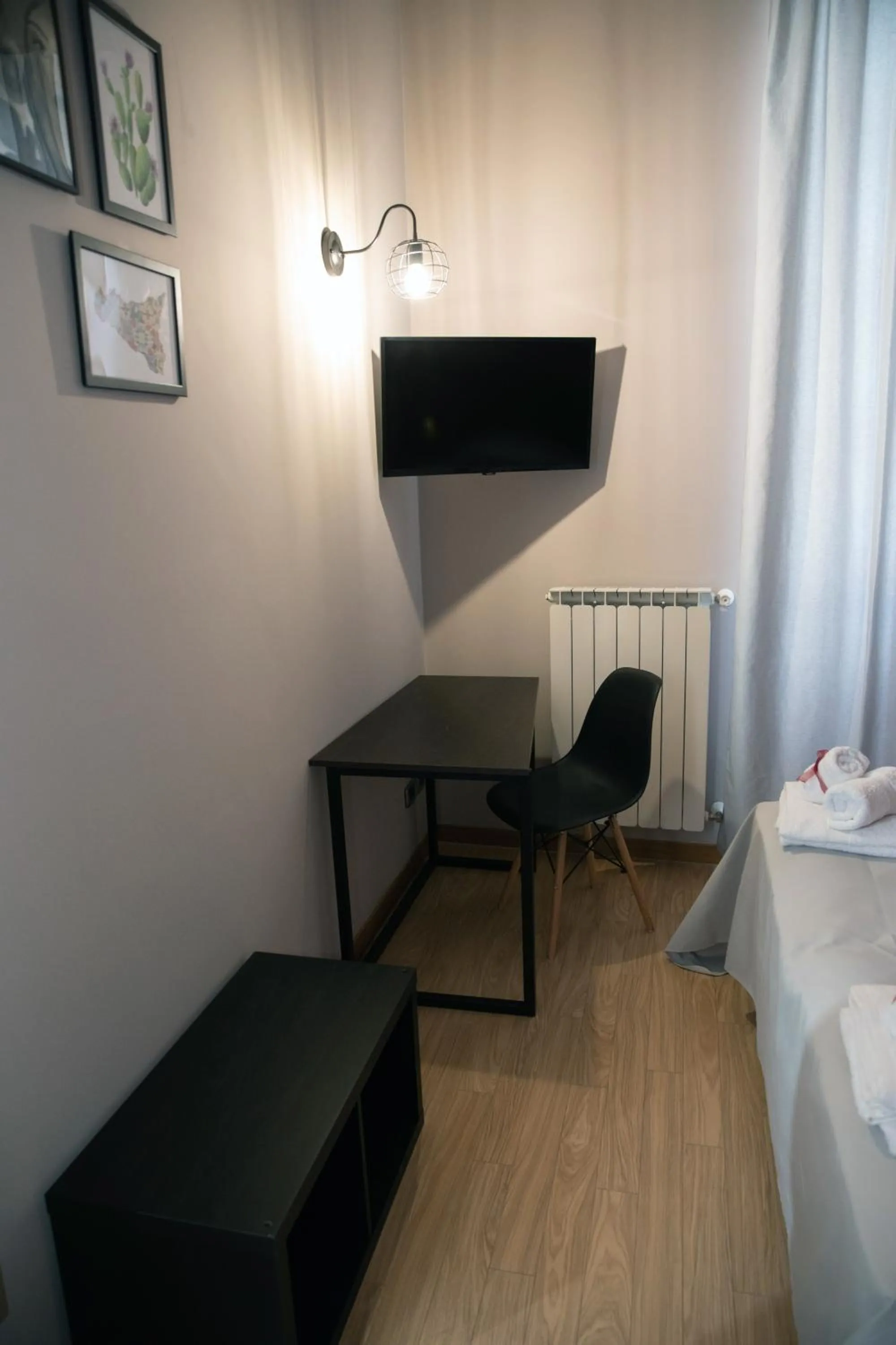 Bedroom, Bed in Hotel Marconi