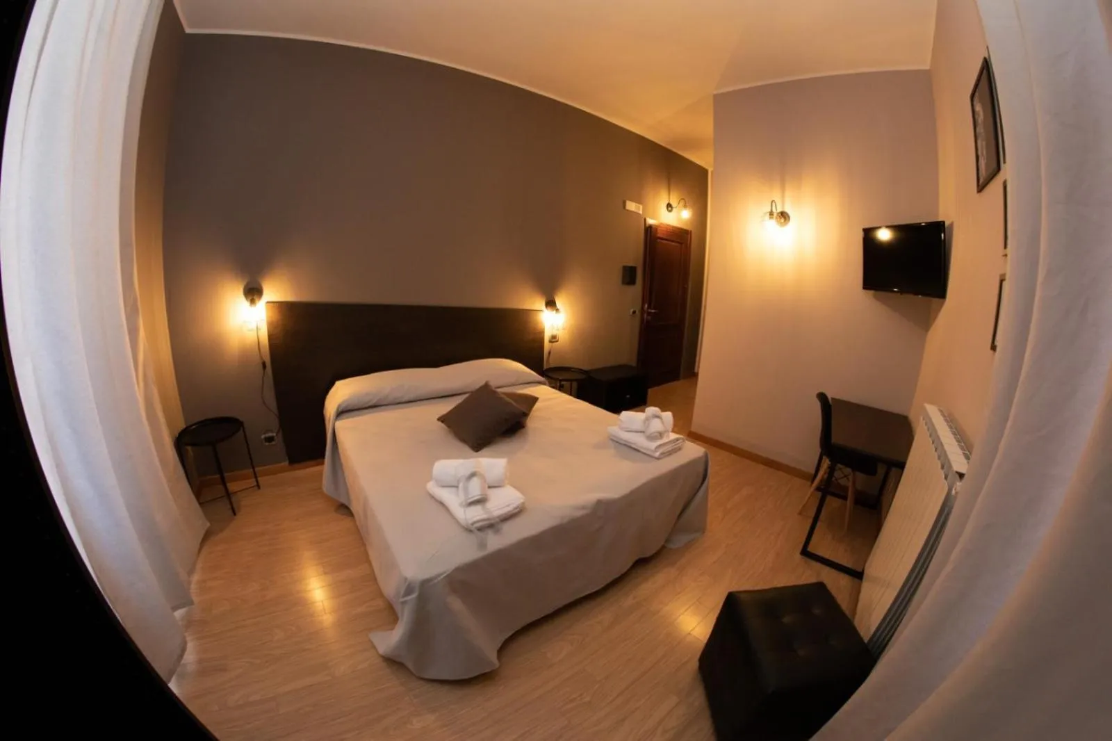 Bed in Hotel Marconi