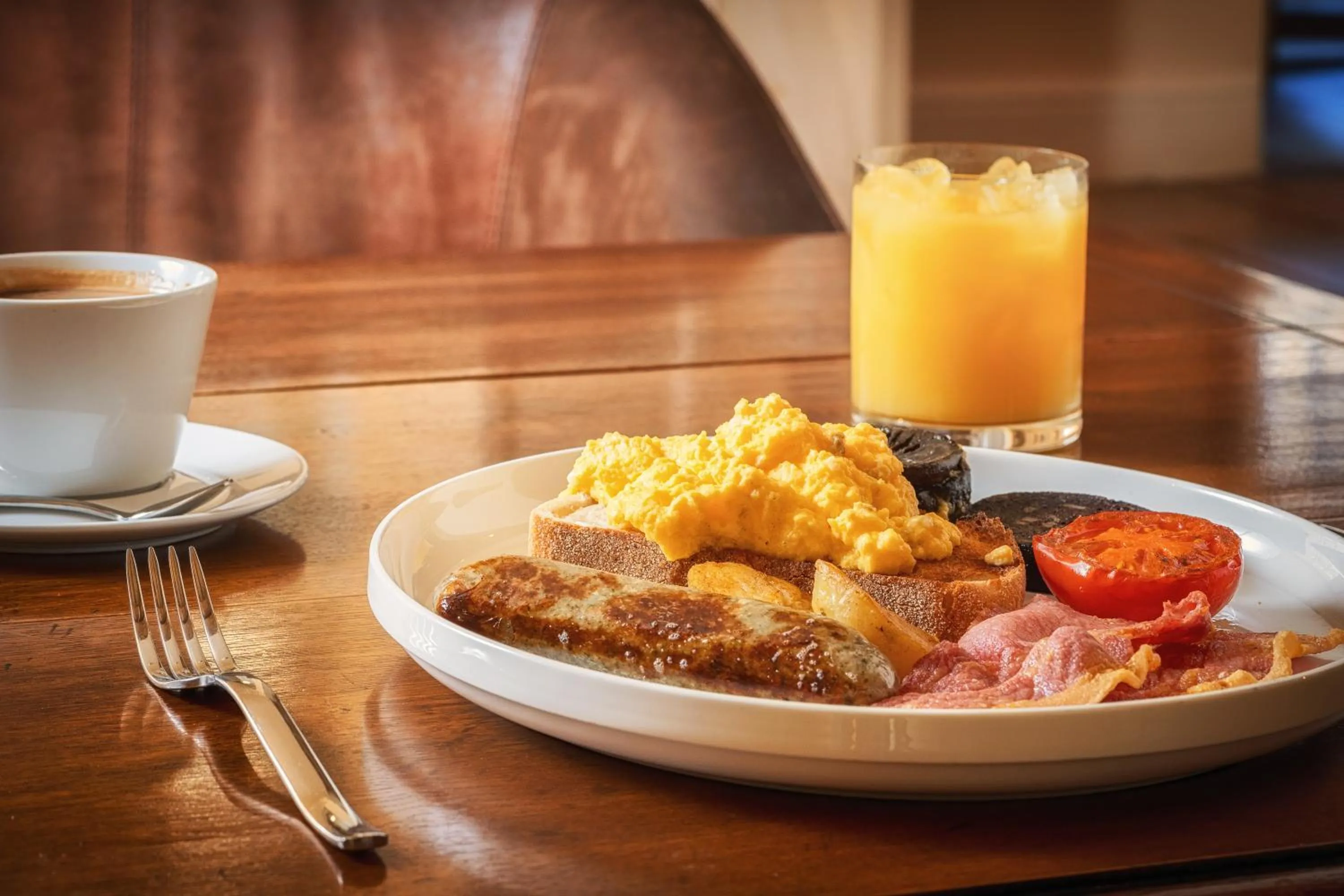 Breakfast in The Chilterns Fox