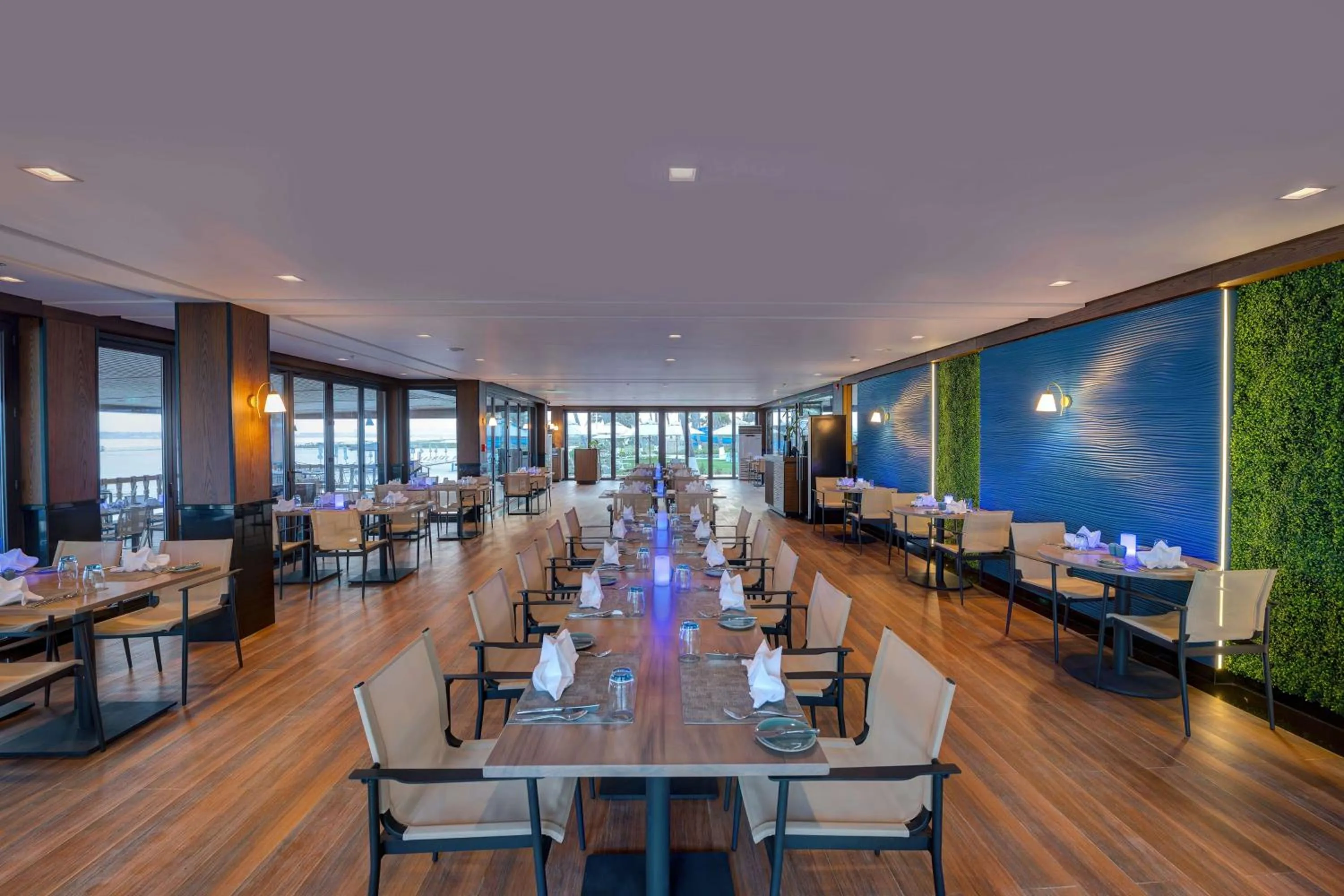 Restaurant/places to eat in Hilton Salalah Resort