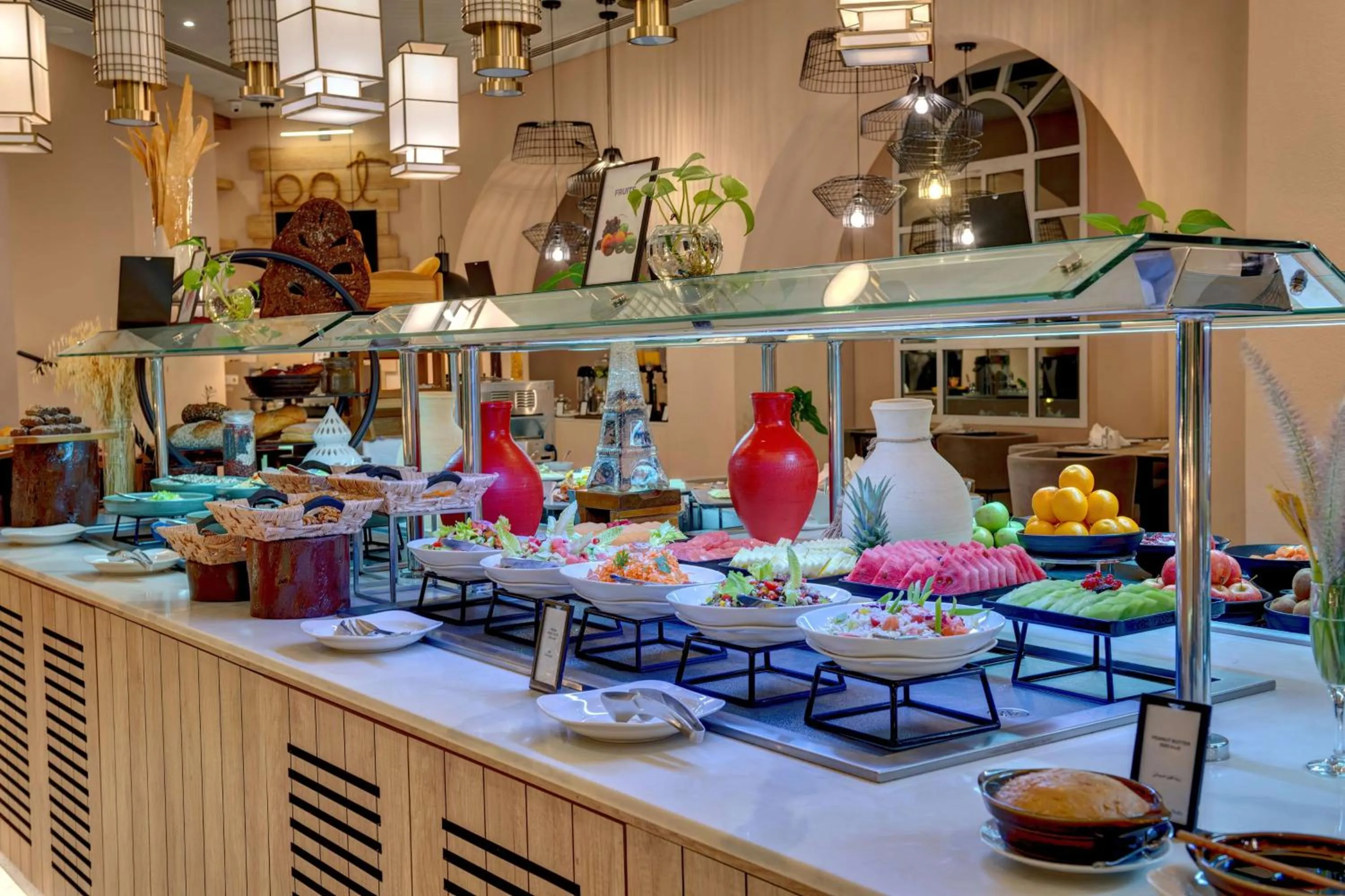 Restaurant/places to eat in Hilton Salalah Resort