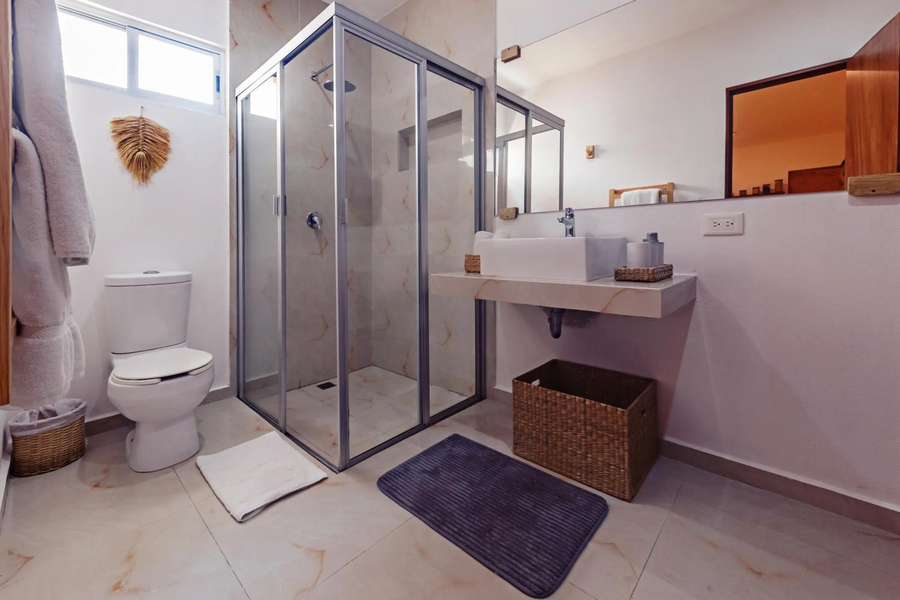 Shower in Verandah Studios