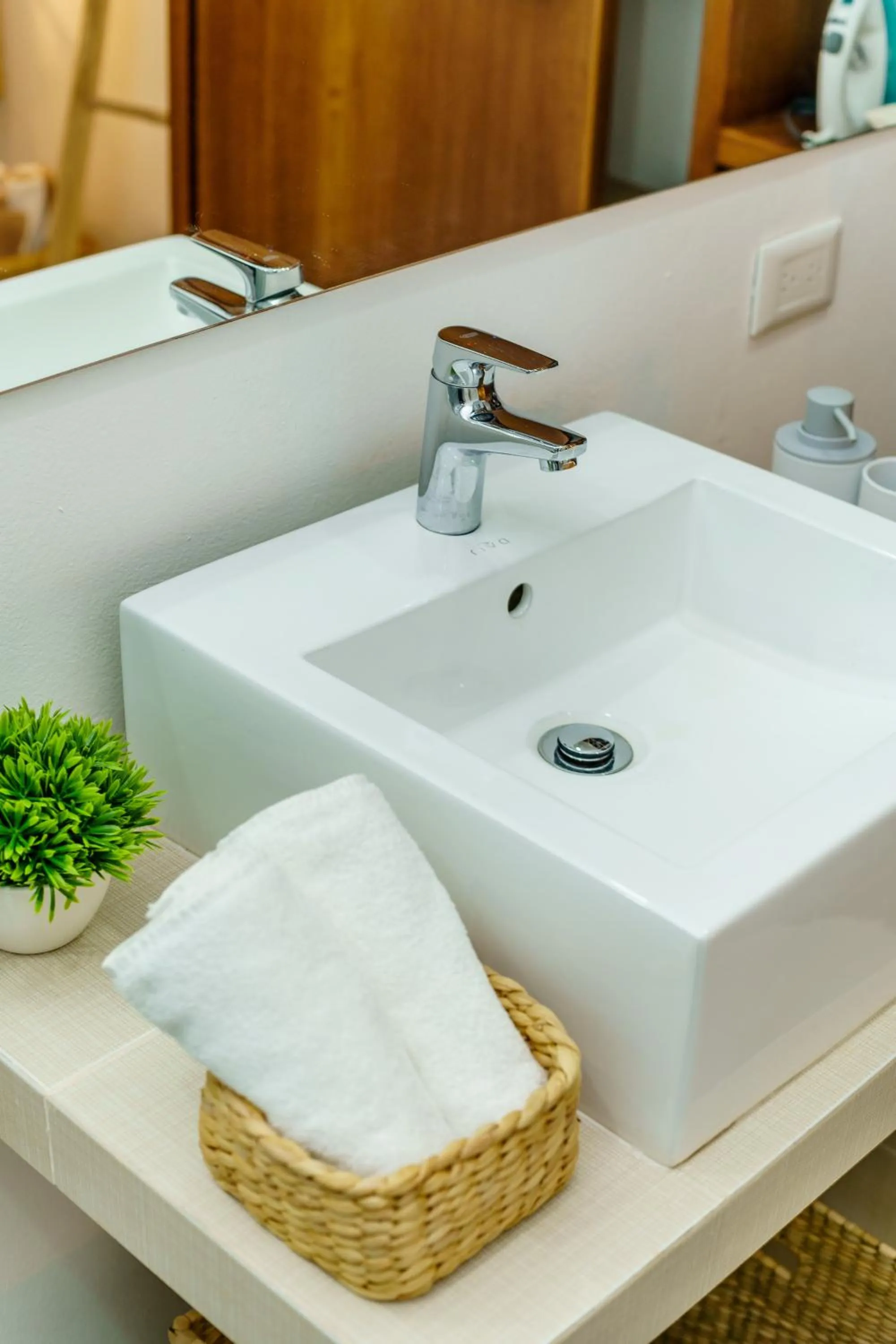 Bathroom in Verandah Studios