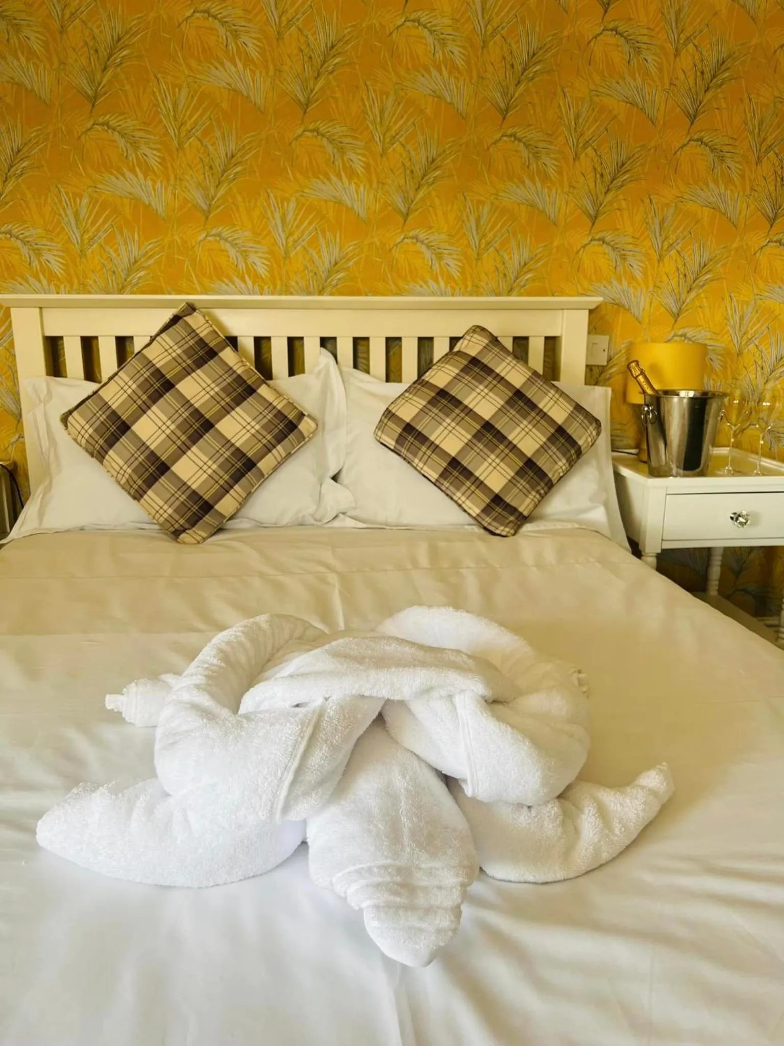 Bed in The Shoulder at Hardstoft