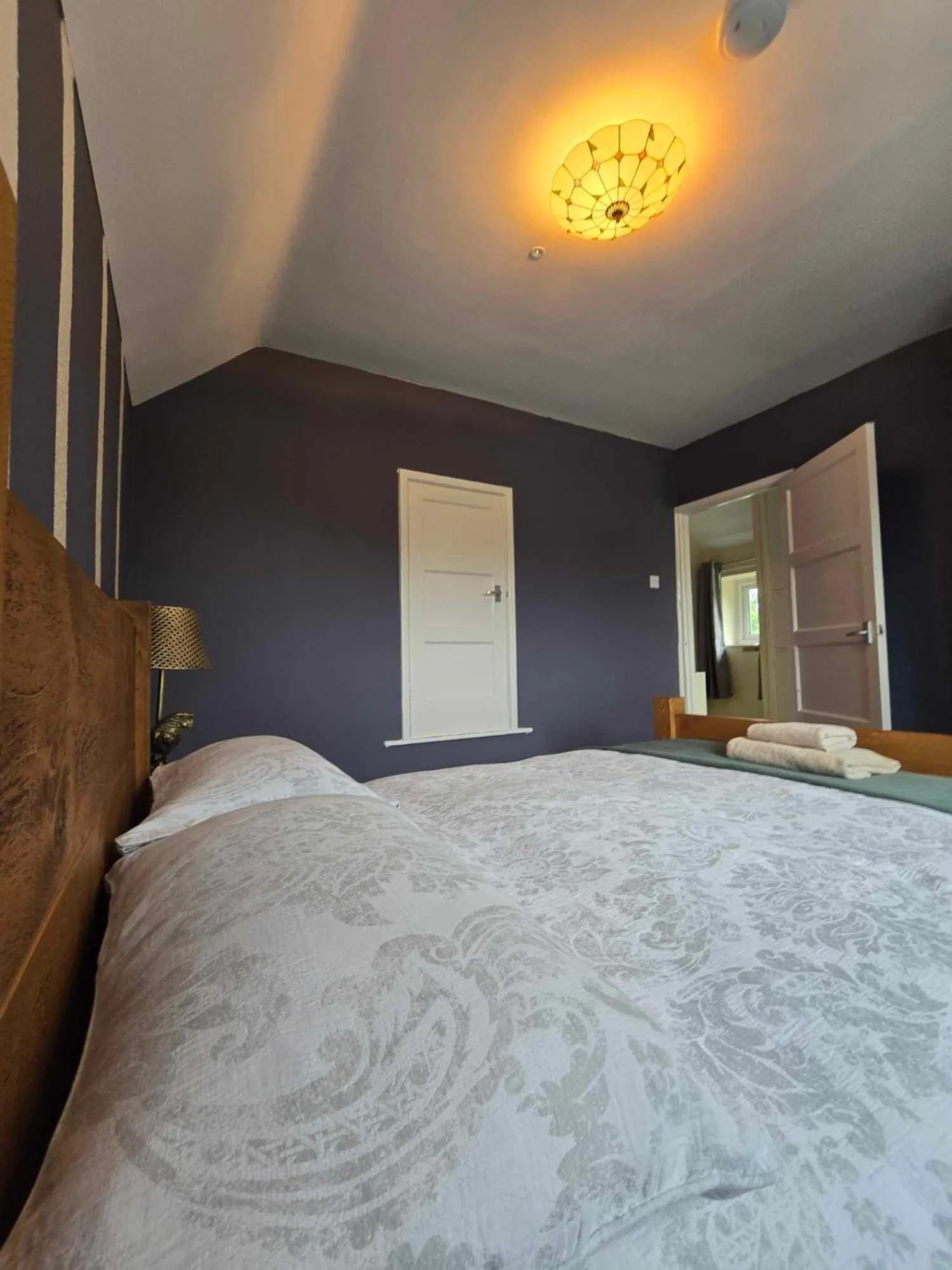 Bed in The Shoulder at Hardstoft