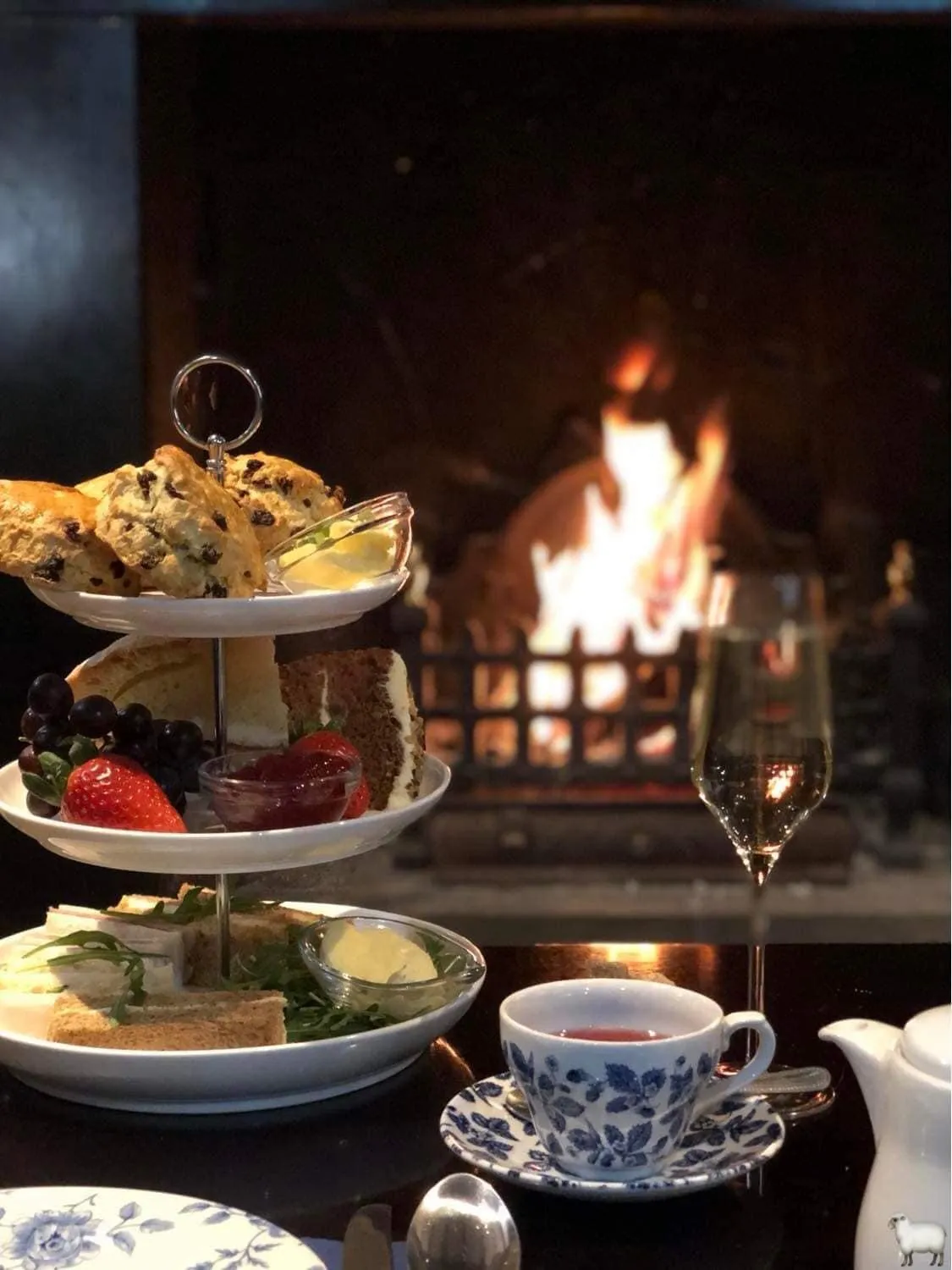 Food and drinks in The Shoulder at Hardstoft