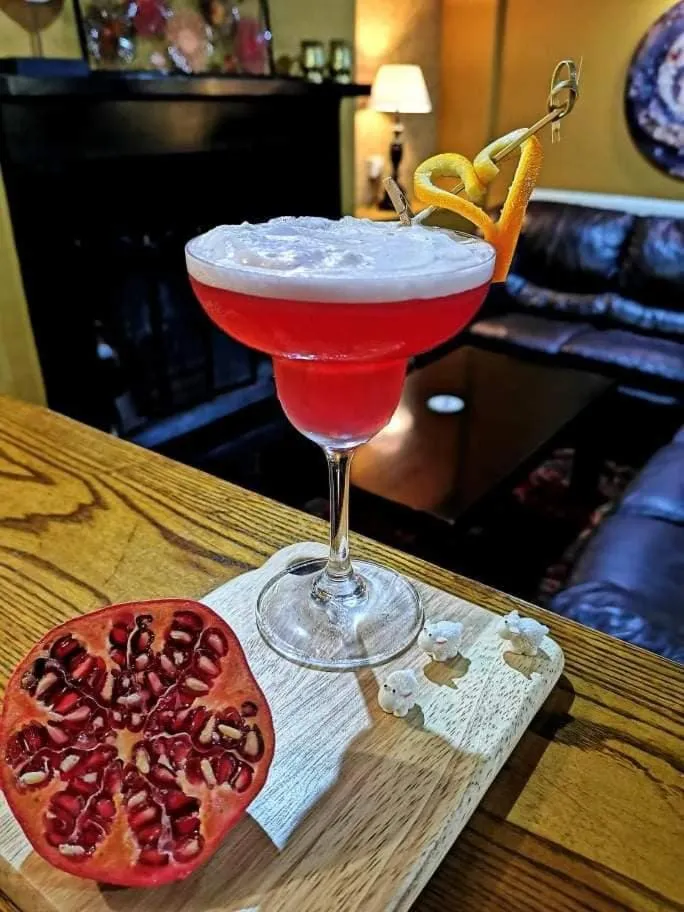 Drinks in The Shoulder at Hardstoft