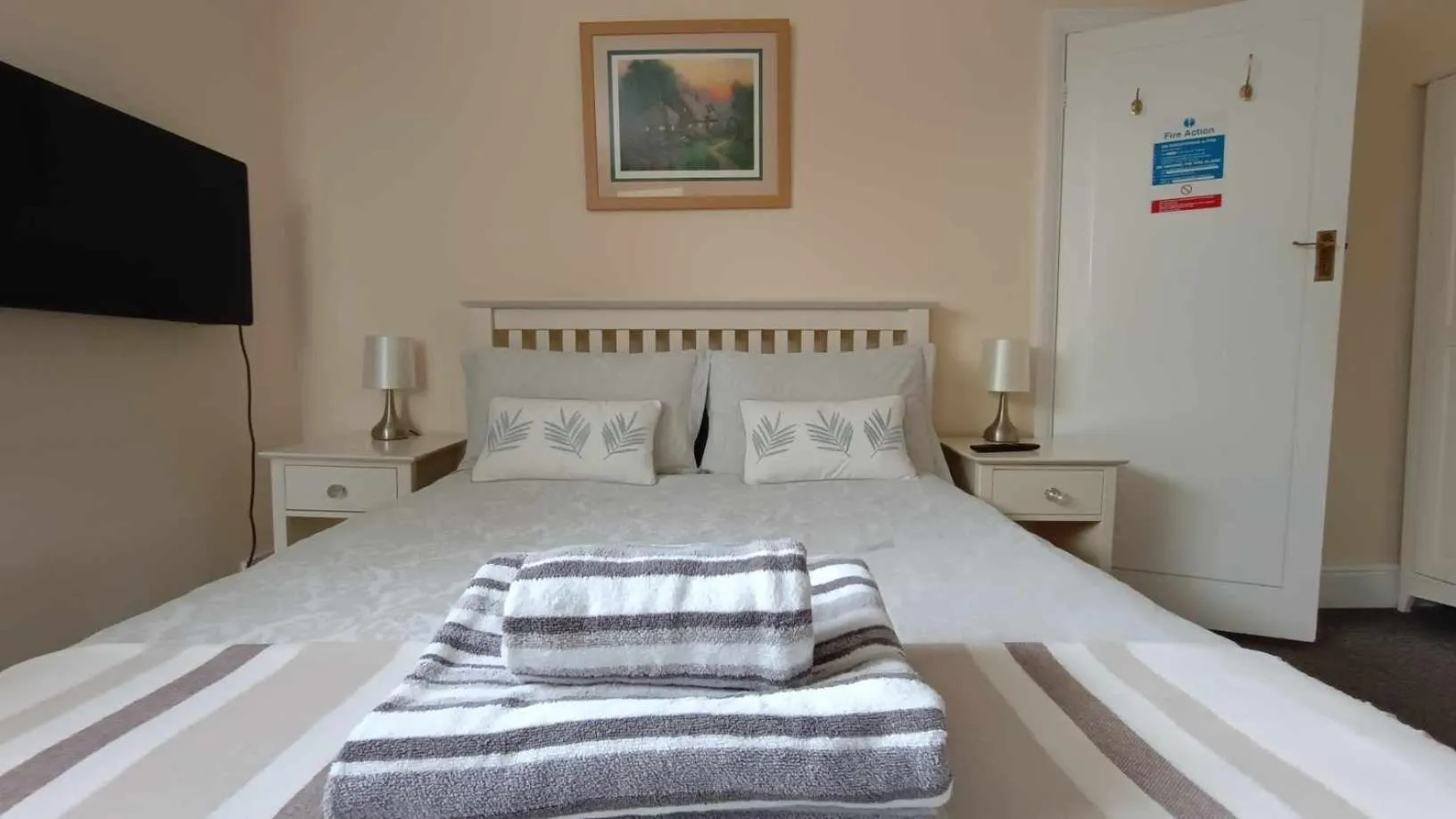 Bed in The Shoulder at Hardstoft