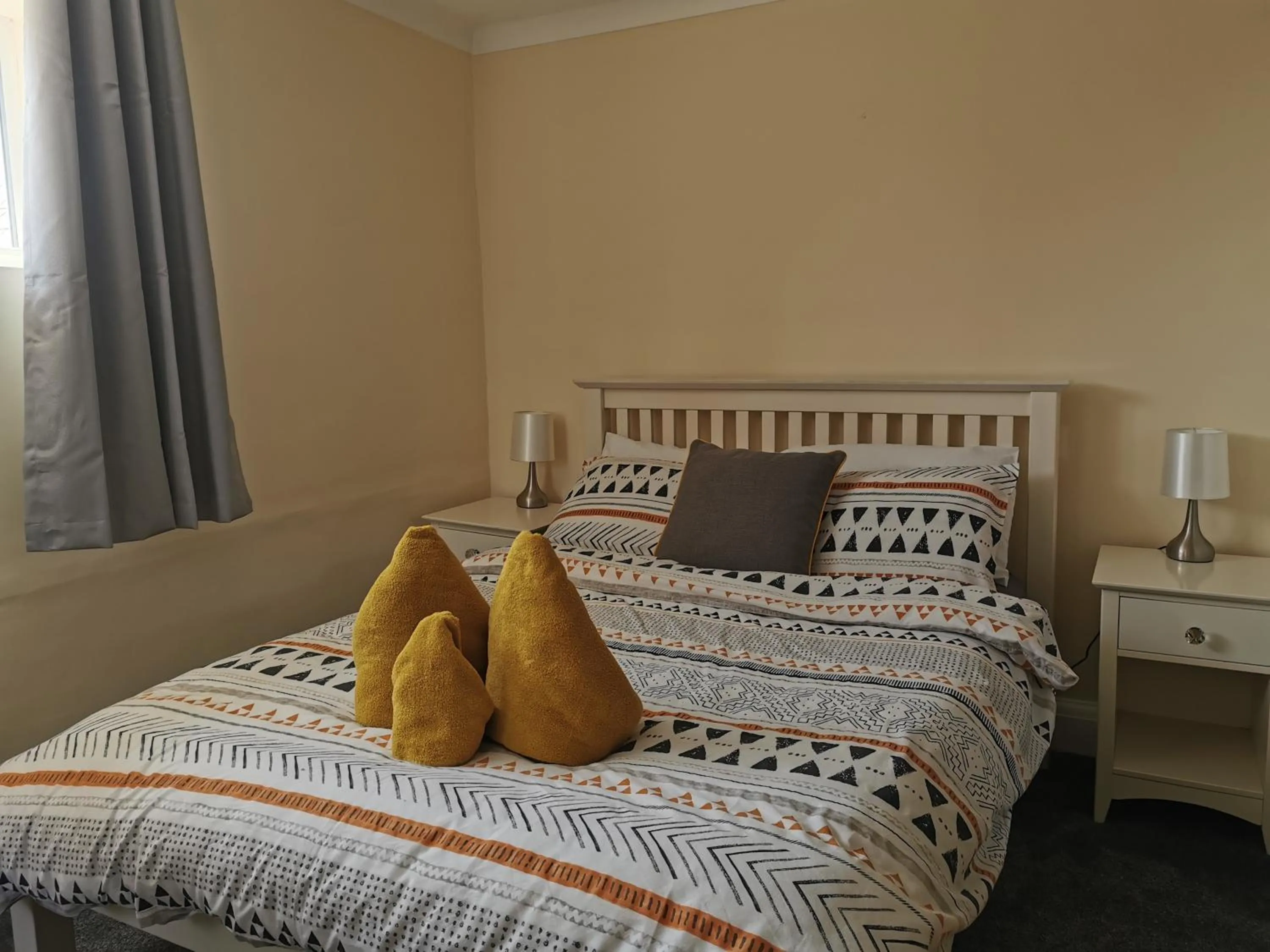 Bed in The Shoulder at Hardstoft