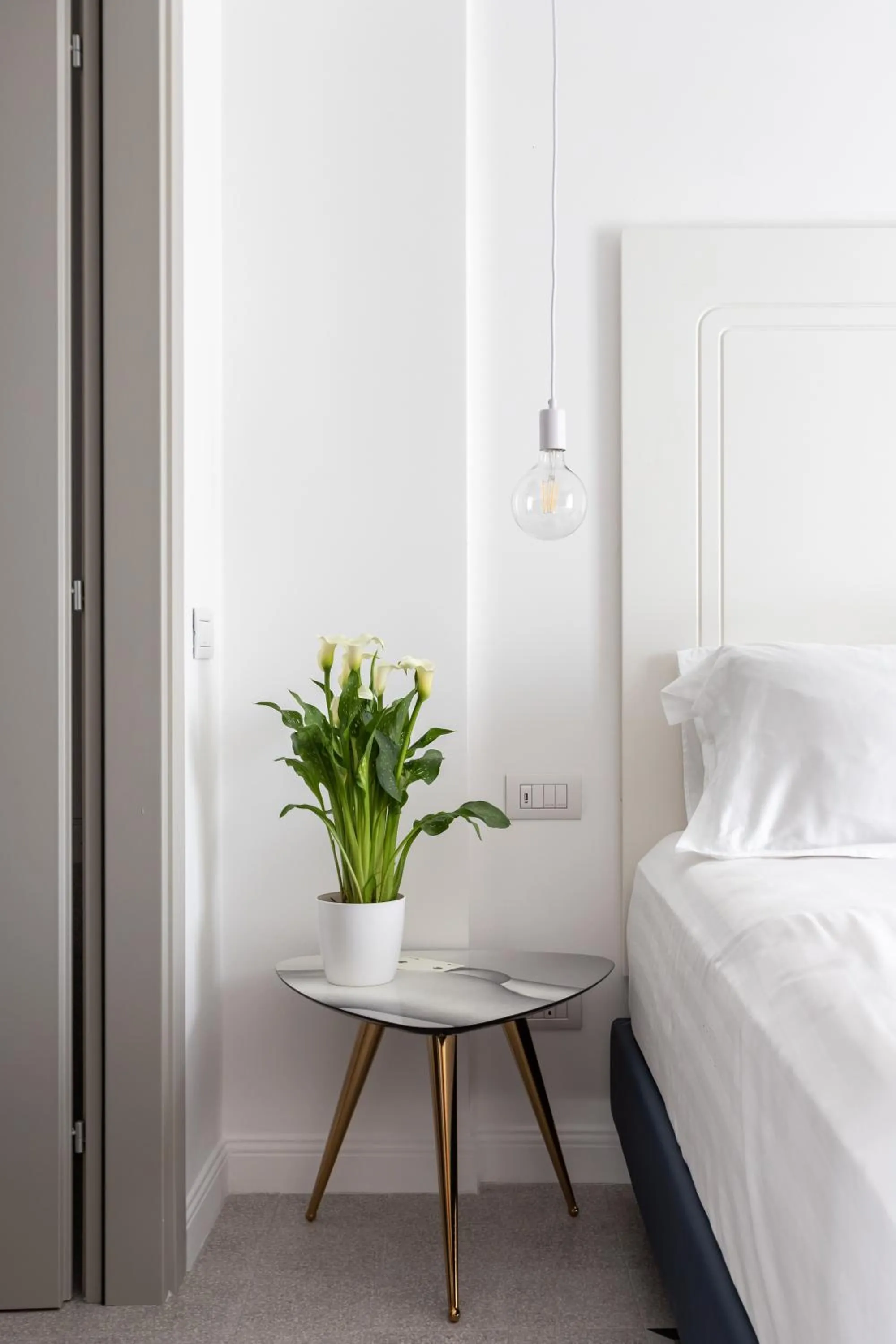 Shower, Bed in CasAunoE Boutique Hotel