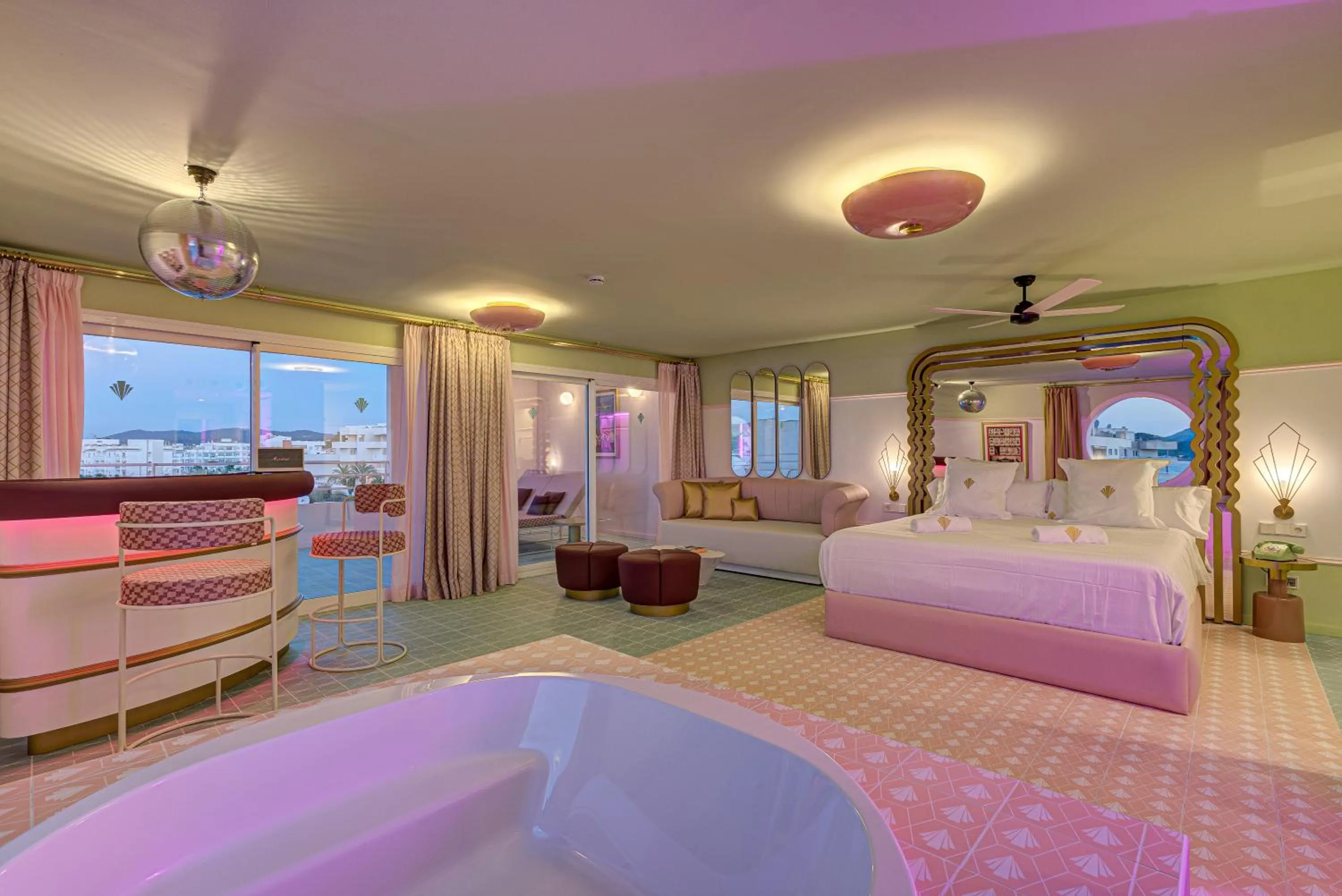 Photo of the whole room, Bed in Grand Paradiso Ibiza - Adults Only