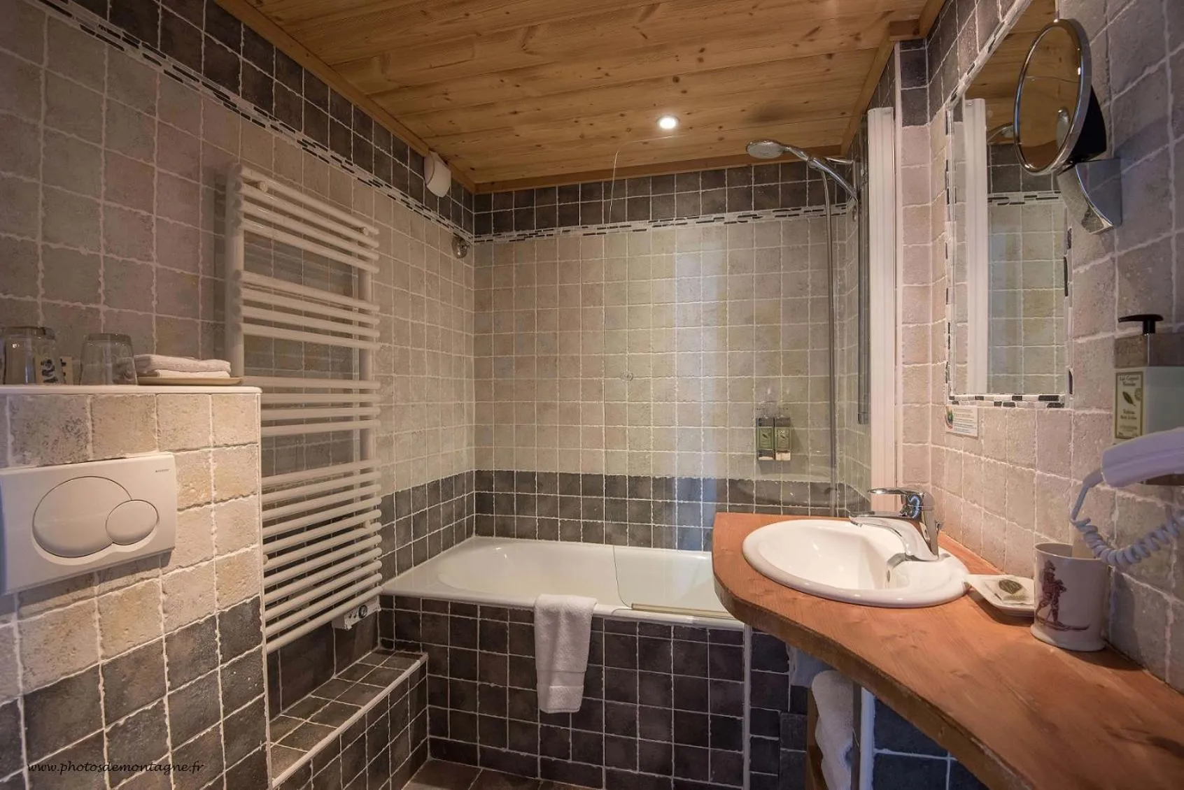 Bathroom in Les Grands Montets Hotel & Spa