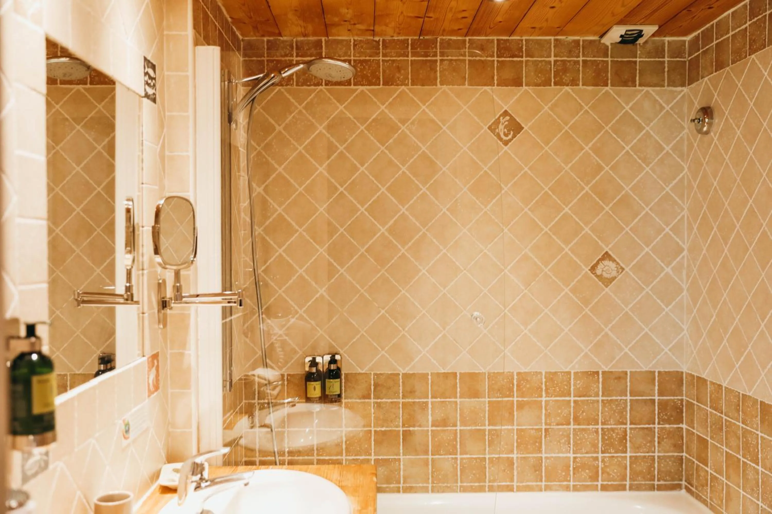 Toilet in Les Grands Montets Hotel & Spa