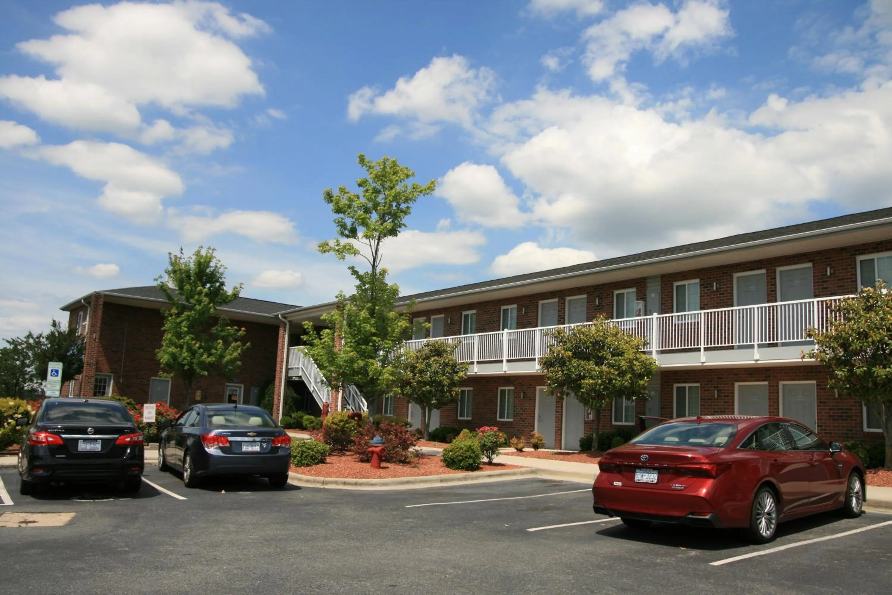 Property building in Affordable Suites Statesville