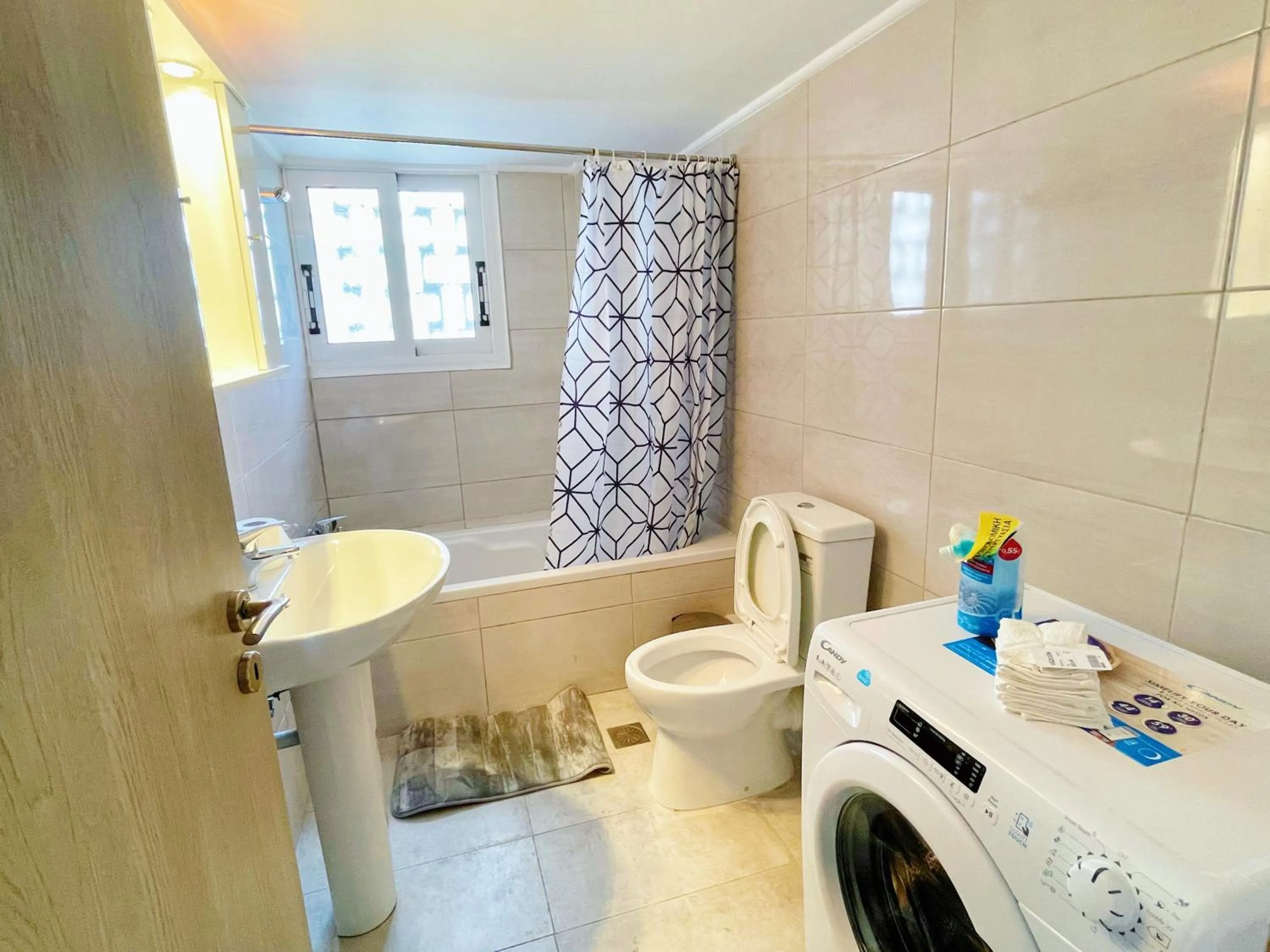 Toilet in WSD Glory I Hotel Apartment