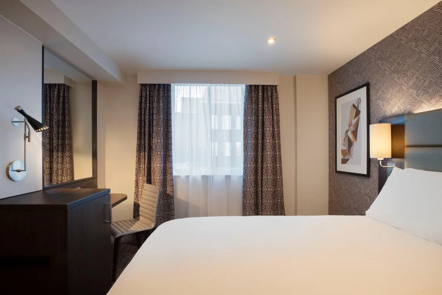 Bedroom, Bed in Leonardo Hotel Chester