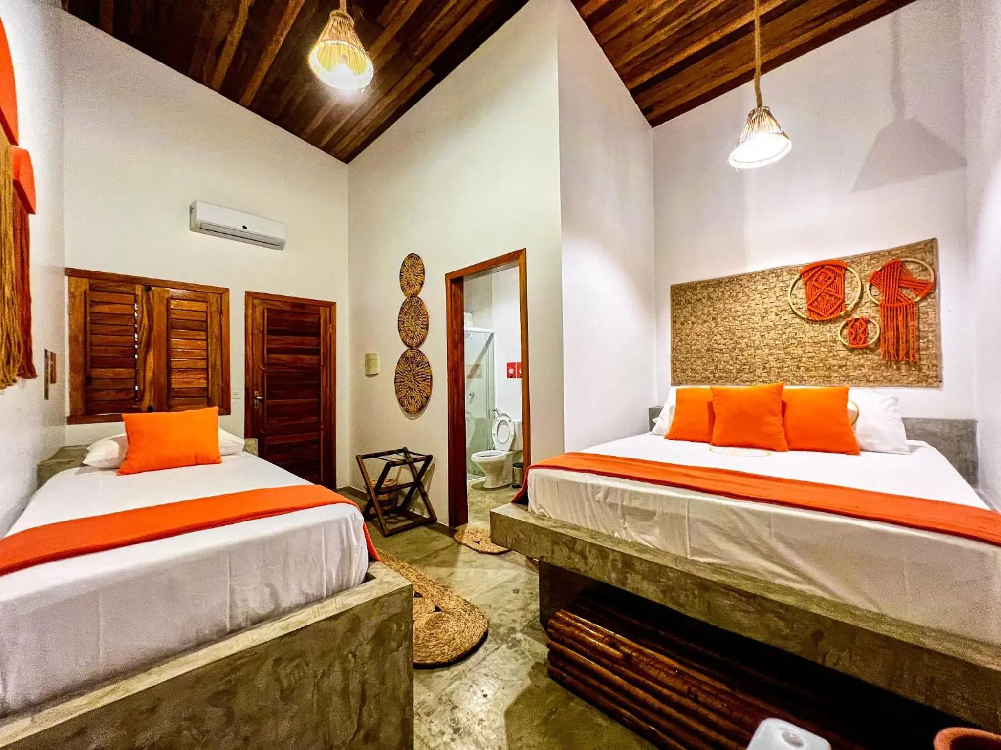 Triple Room with Private Bathroom in Pousada Roots - D3 Experience - Préa, CE Triple Room with Private Bathroom in Pousada Roots - D3 Experience - Préa, CE