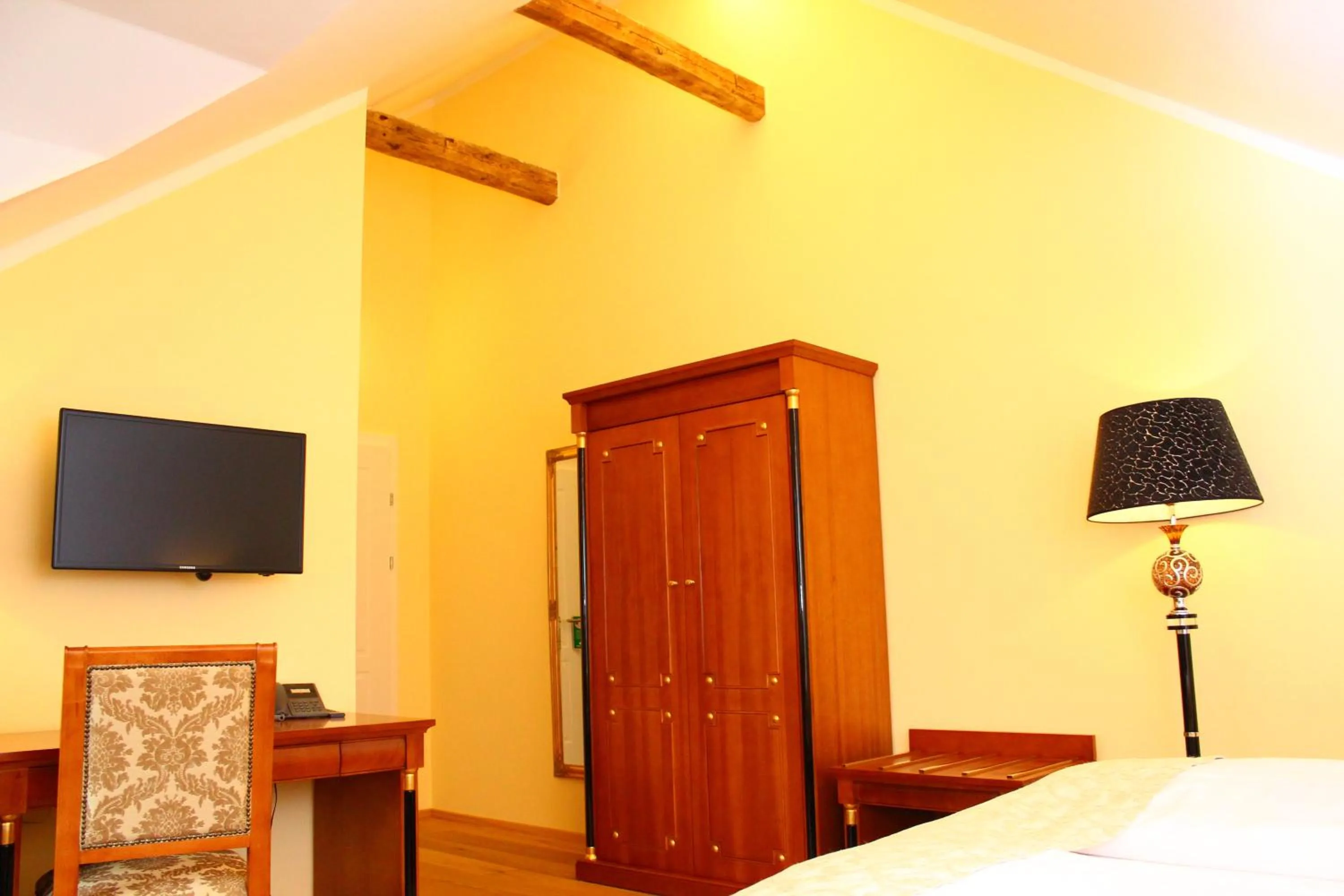 Decorative detail, Bed in Seehotel Grüner Baum