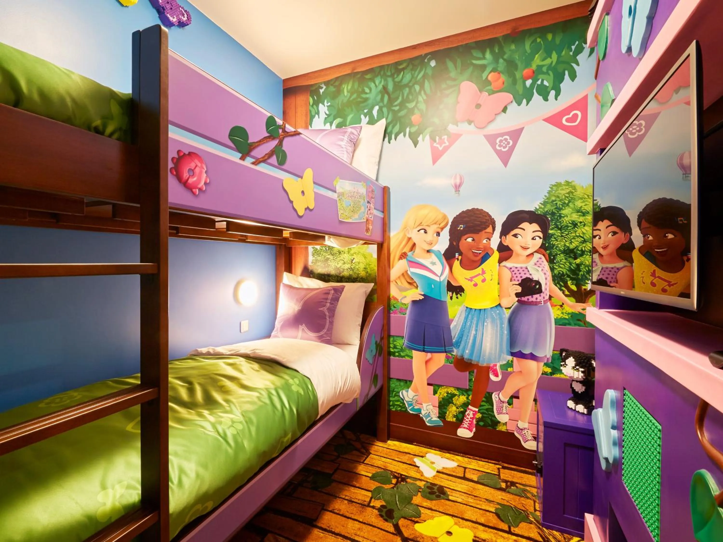 Decorative detail, Bed in LEGOLAND New York Resort