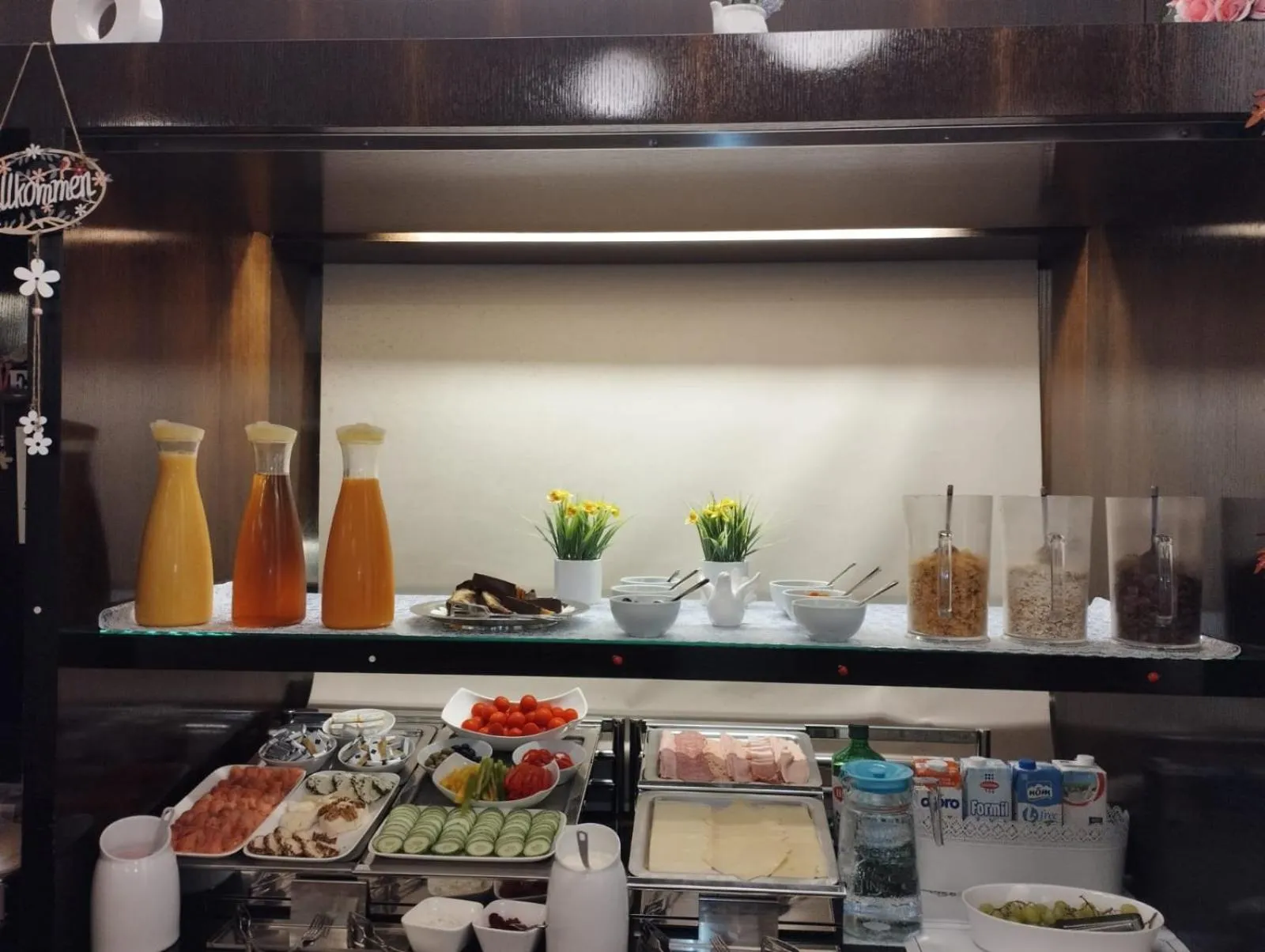 Breakfast in Alma Boutique-Hotel