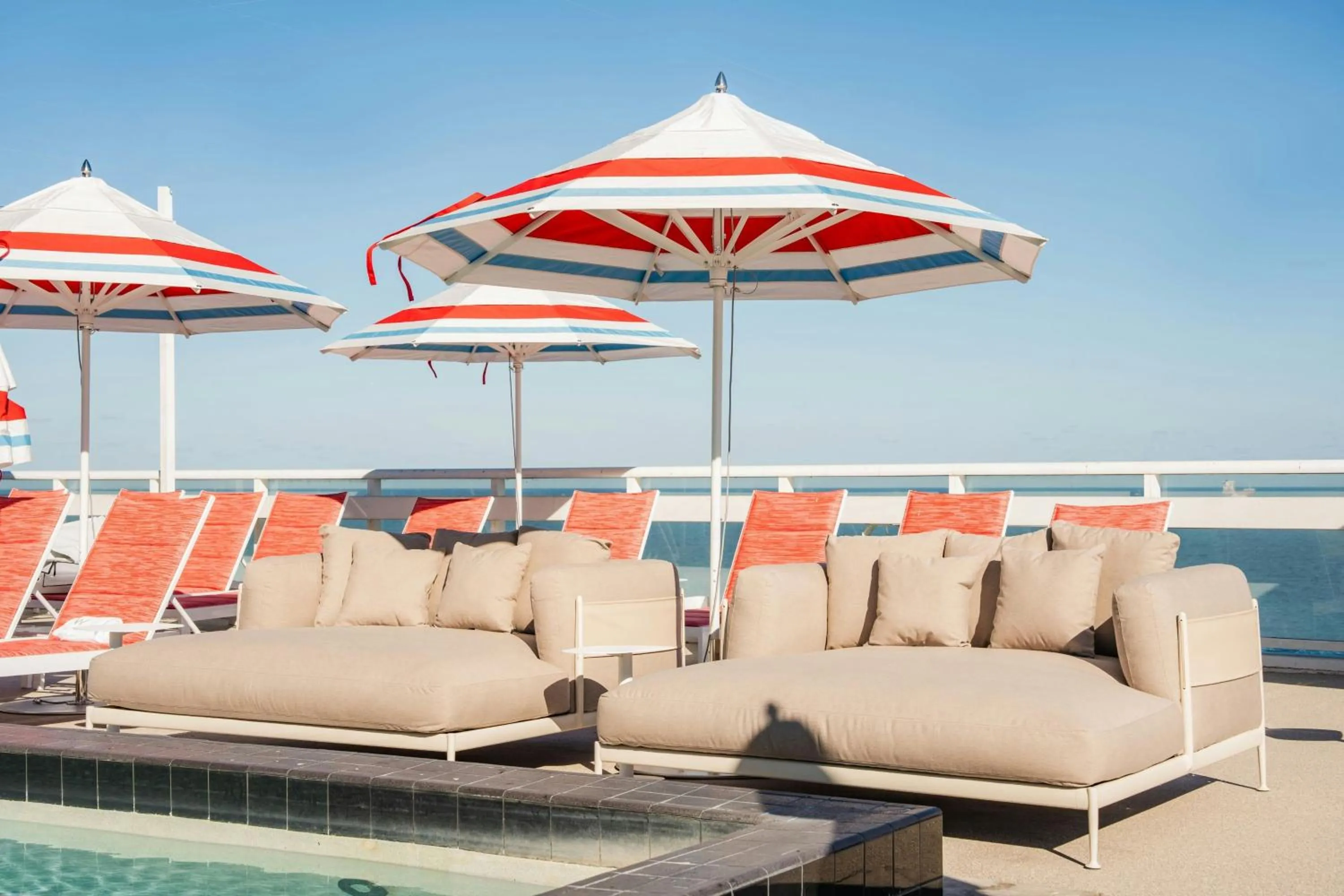 Swimming pool in W Fort Lauderdale