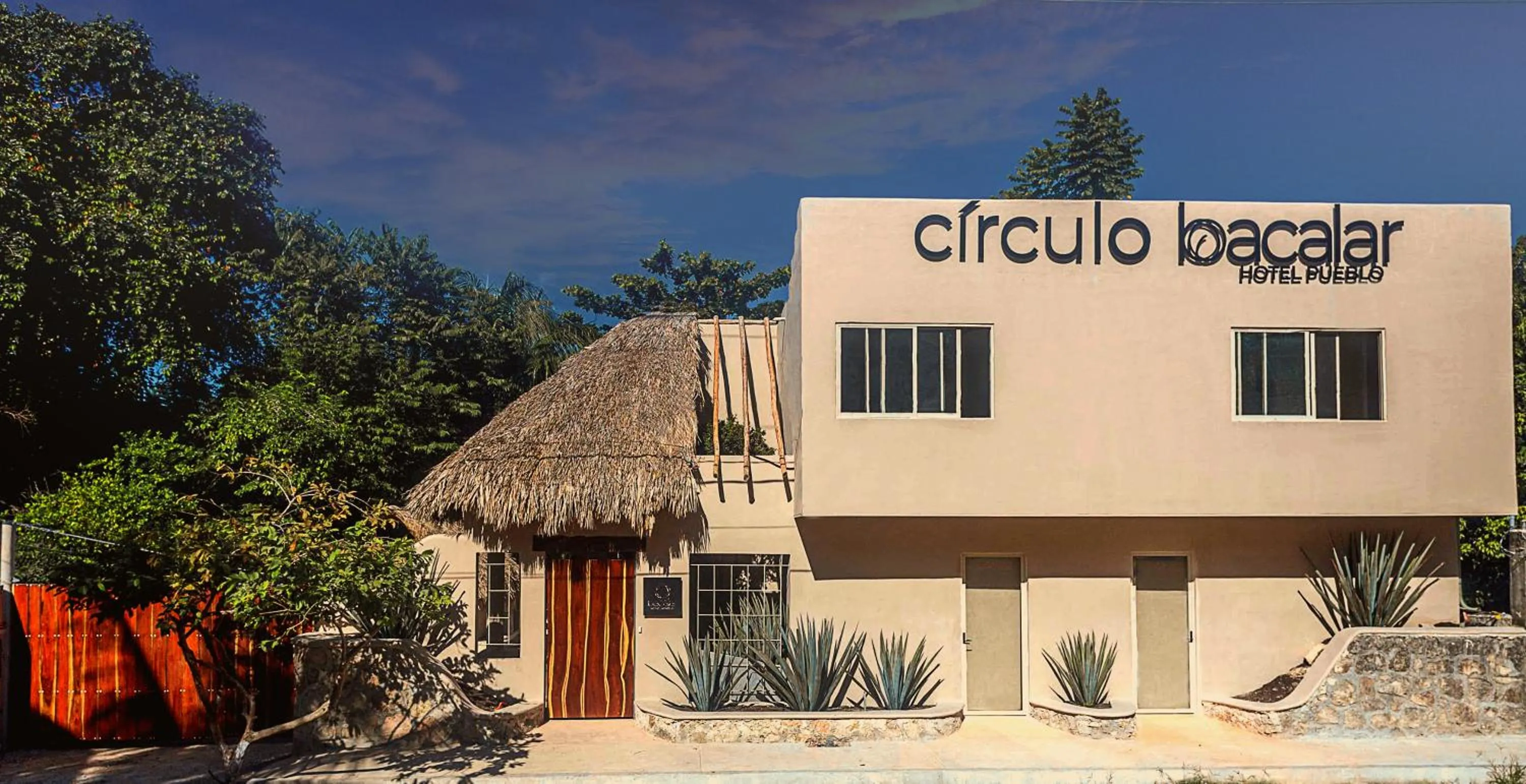 Property building in Hotel Circulo Bacalar