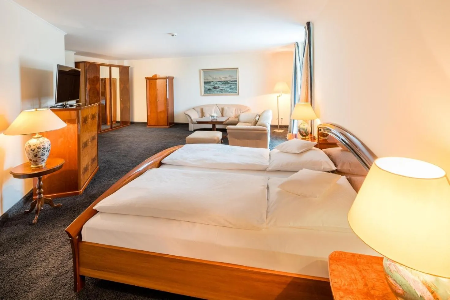 Photo of the whole room, Bed in Romantik Hotel Waldschlösschen