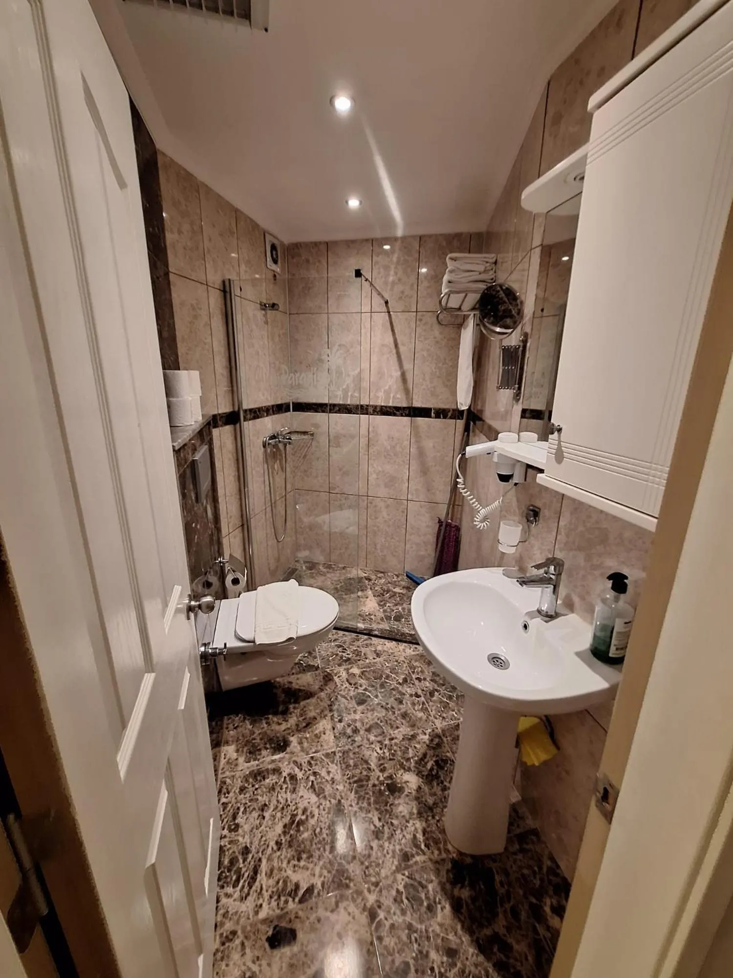 Bathroom in 07 Group Hotel