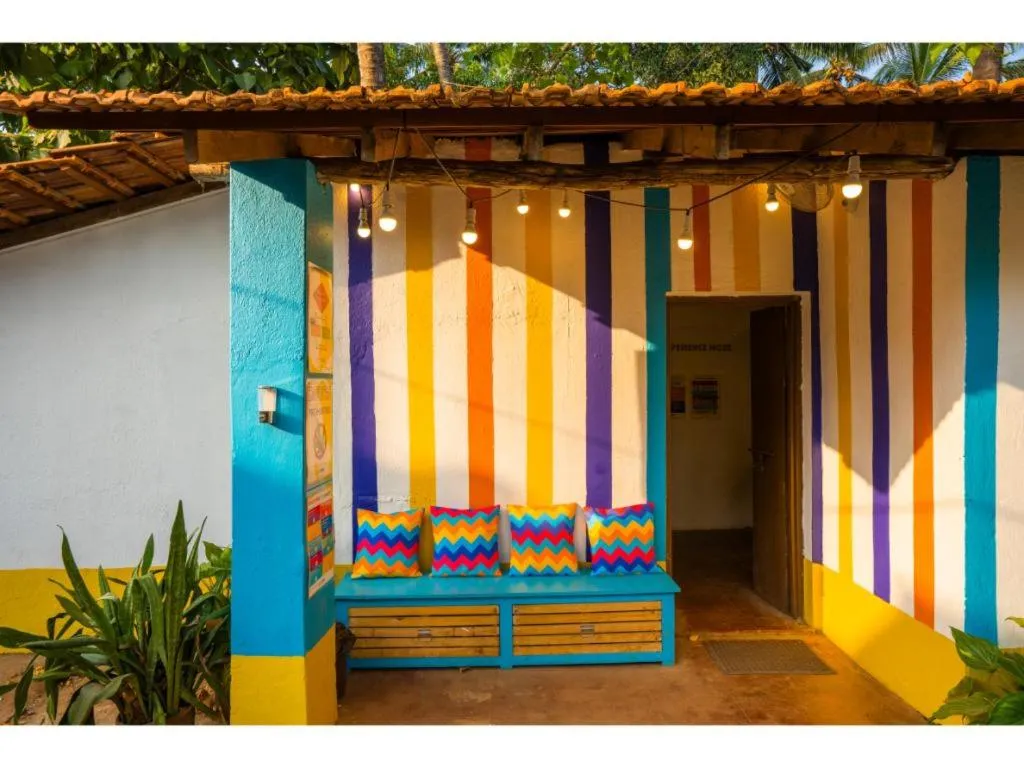 goSTOPS Lite Goa, Calangute