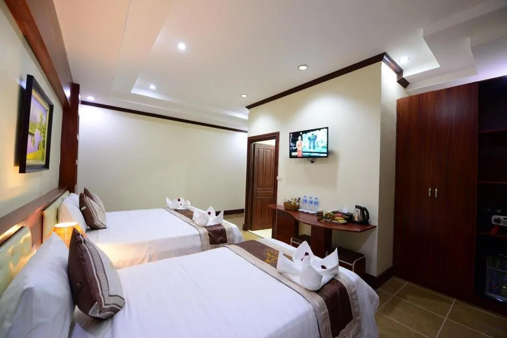 Bed in Vientiane Luxury Hotel